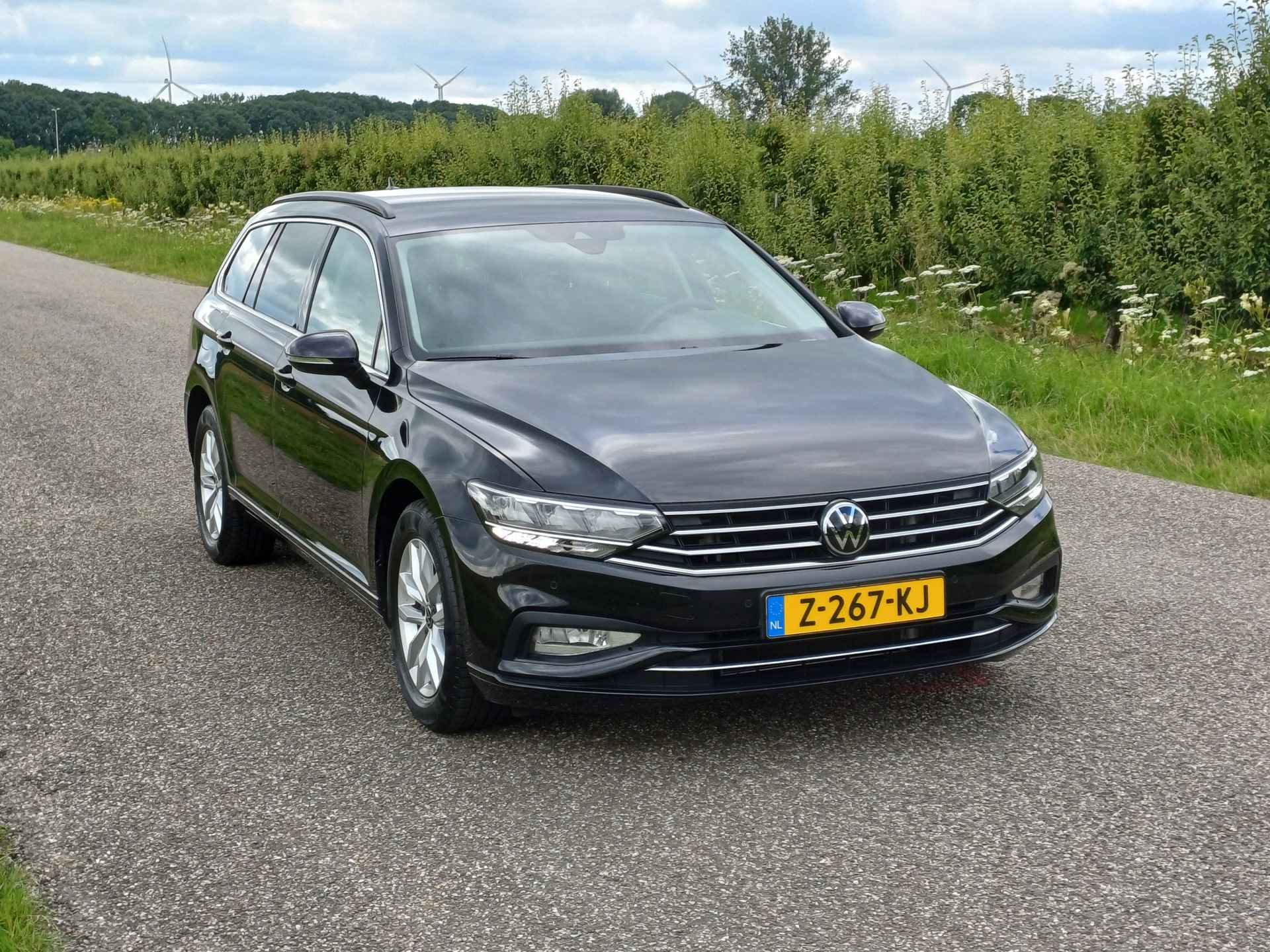 Volkswagen Passat Variant 1.5 TSI Business | Nieuwstaat! | Clima v+a | Led | Navi | App Conn | Add Cruise - 6/43