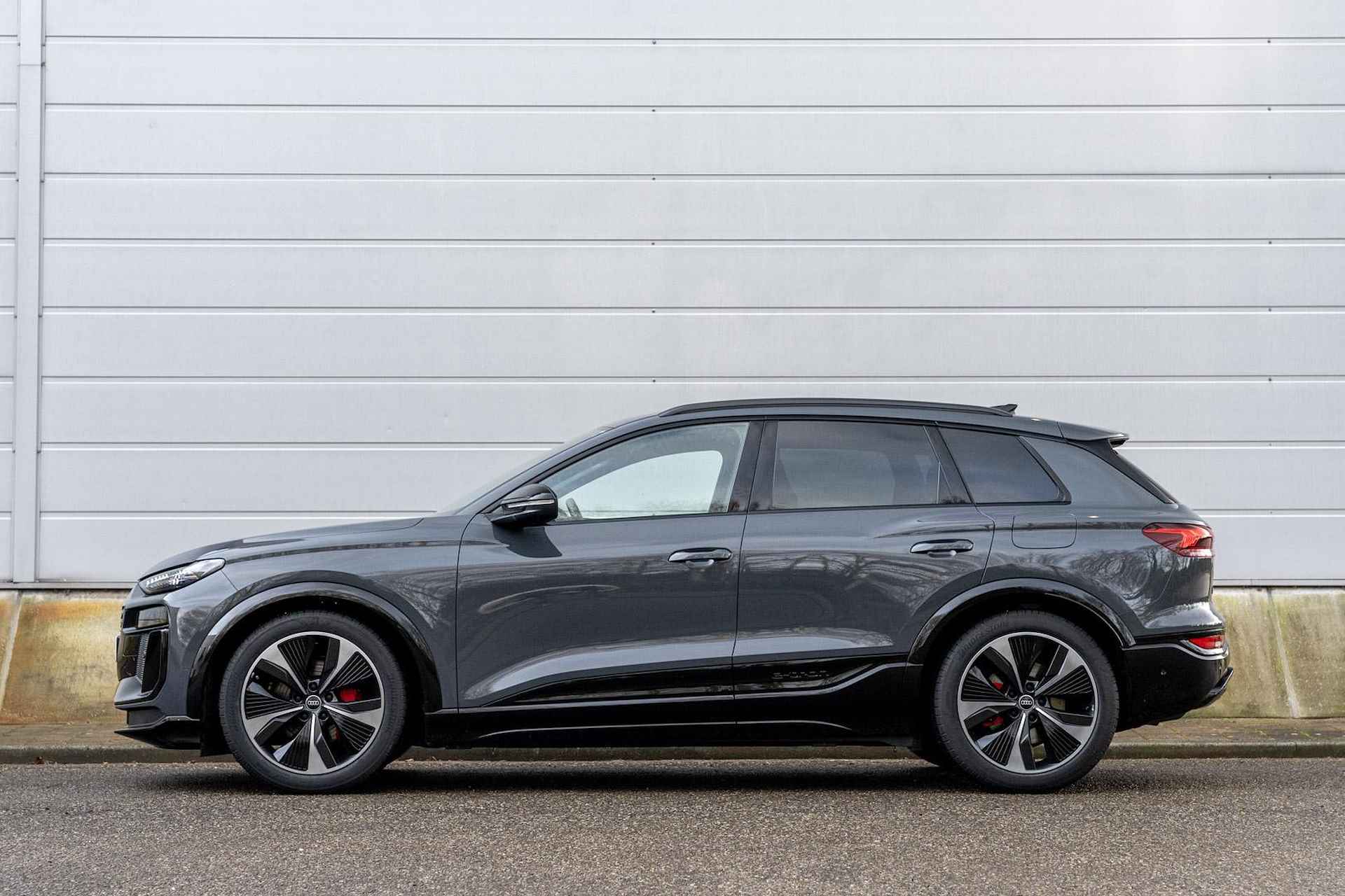 Audi Q6 e-tron S Edition 387pk Performance 100 kWh | Panoramadak | Luchtvering | Sportstoel Plus | Bang & Olufsen 3D - 11/62