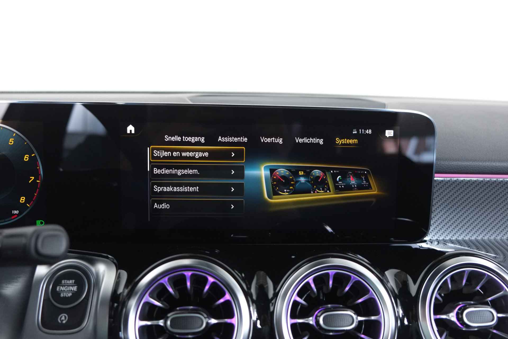 Mercedes-Benz GLB 200 AMG Line / Navi / Adaptieve cruise / 360 Camera / Carplay / LED - 27/34