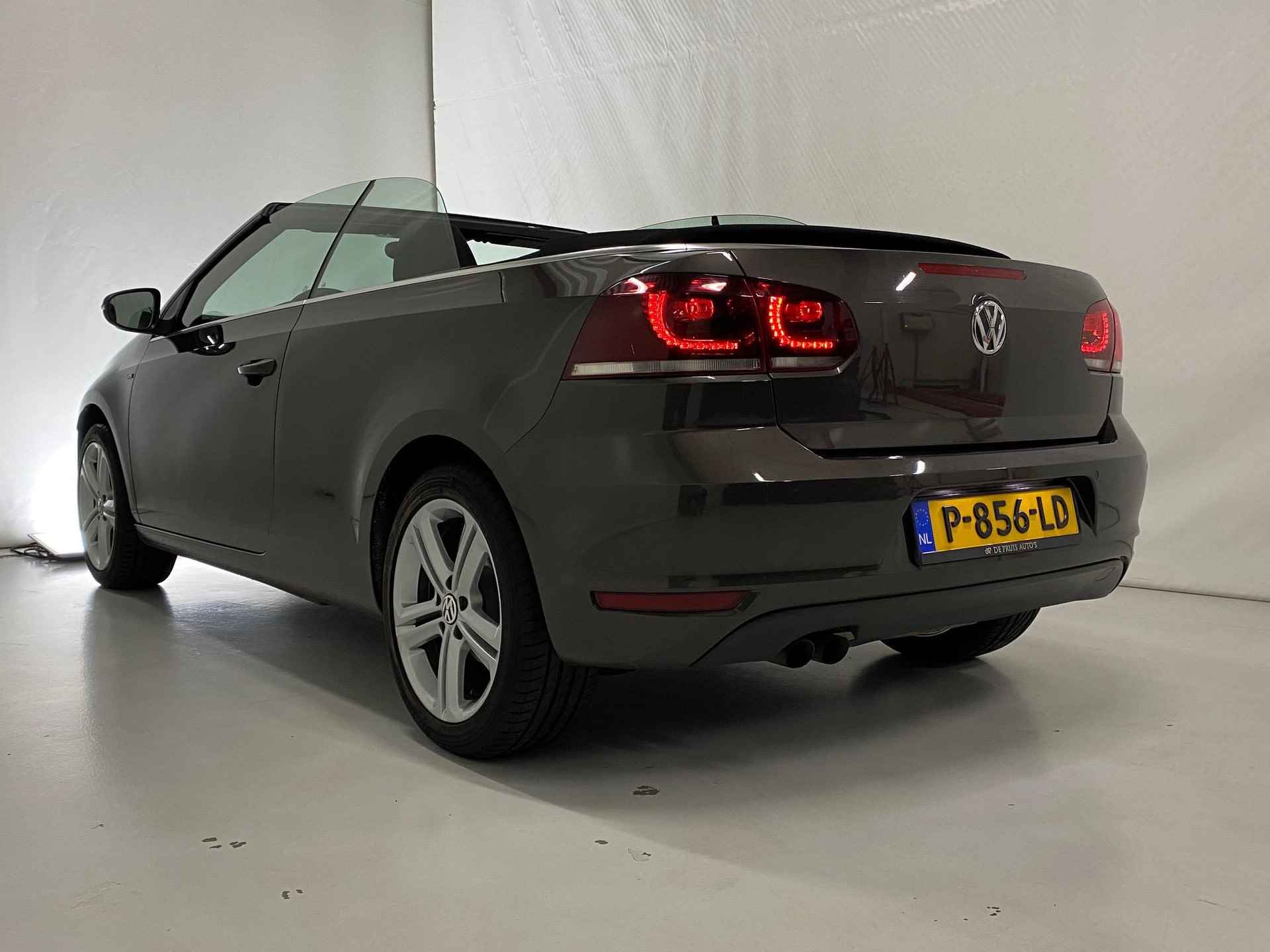 Volkswagen Golf Cabriolet 1.4 TSI LIFE Aut. Navigatie Sportstoel Xenon-LEDkoplampen 17inch LM - 43/44