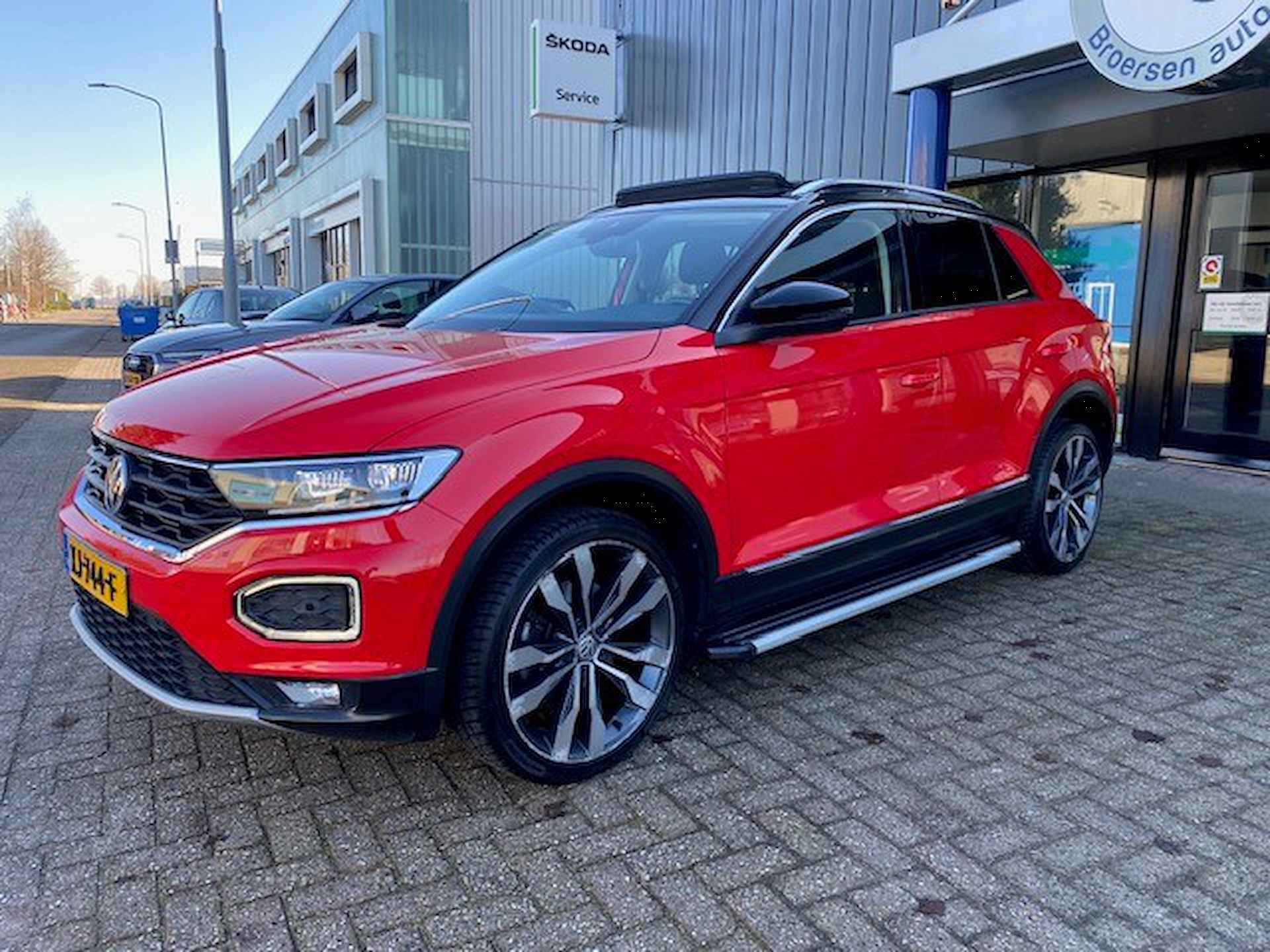 VOLKSWAGEN T-Roc 1.0 TSI 115pk T-Roc Style met alle optiepakketten! - 4/39