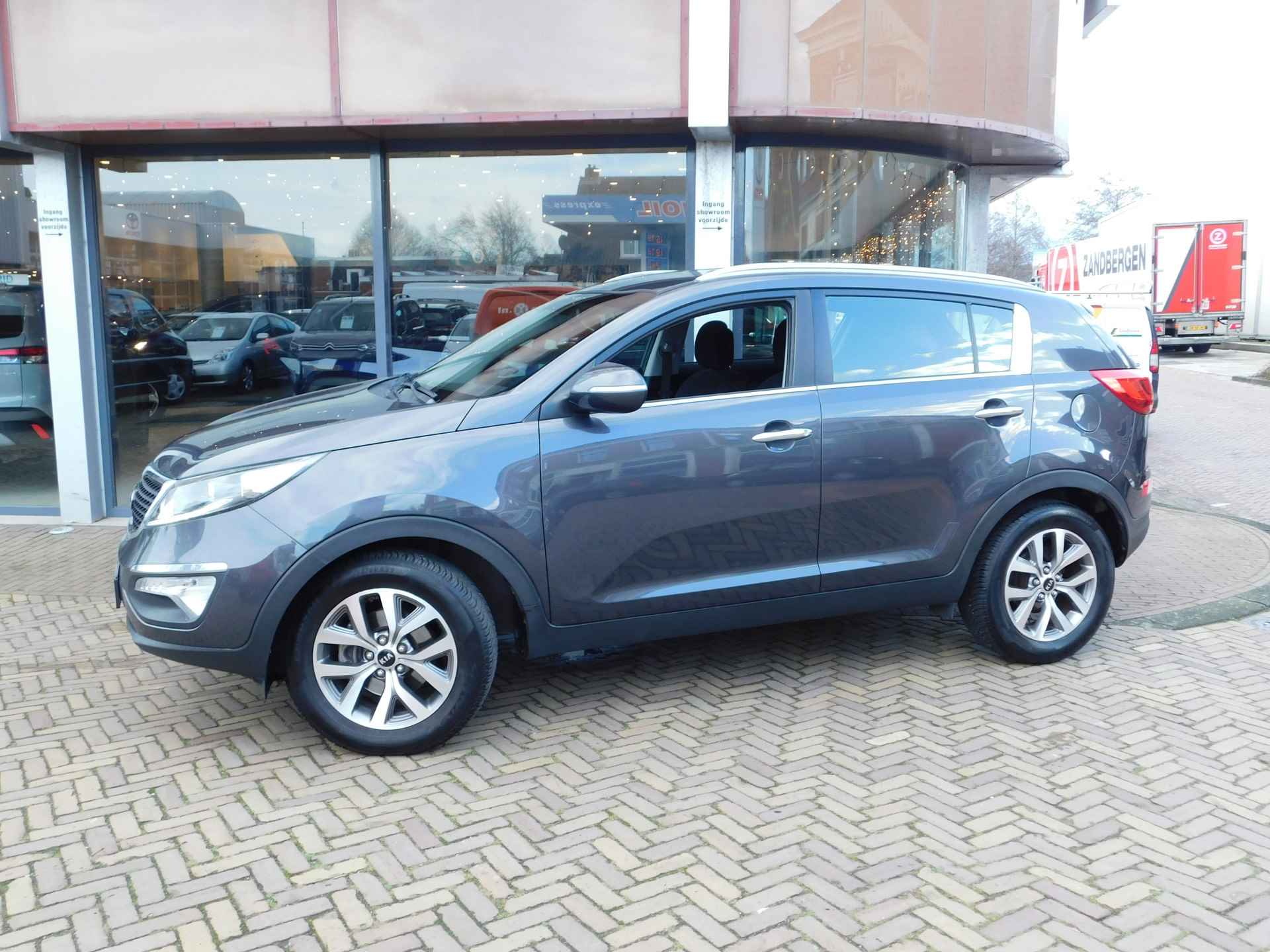 Kia Sportage 2.0 BusinessLine | Achteruitrijcamera | Trekhaak | - 7/59