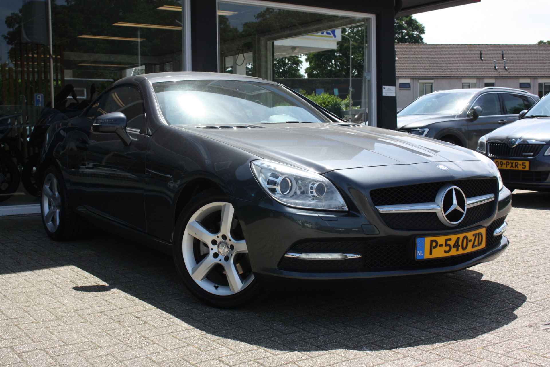 Mercedes-Benz SLK 200 Edition 1 | Bi-xenon | Stoelverwarming | Nappa leder | Nekverwarming - 4/47