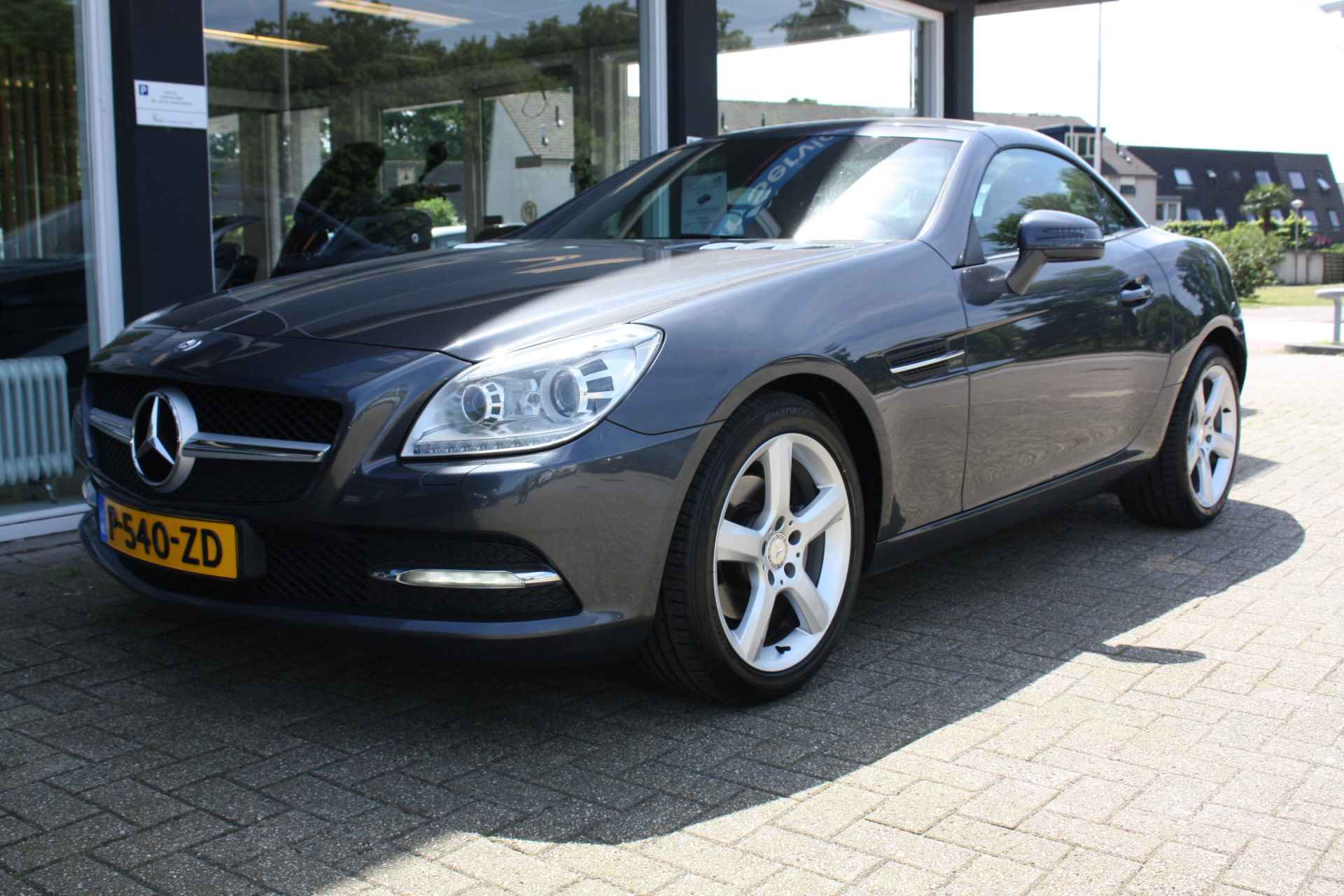 Mercedes-Benz SLK 200 Edition 1 | Bi-xenon | Stoelverwarming | Nappa leder | Nekverwarming - 11/47