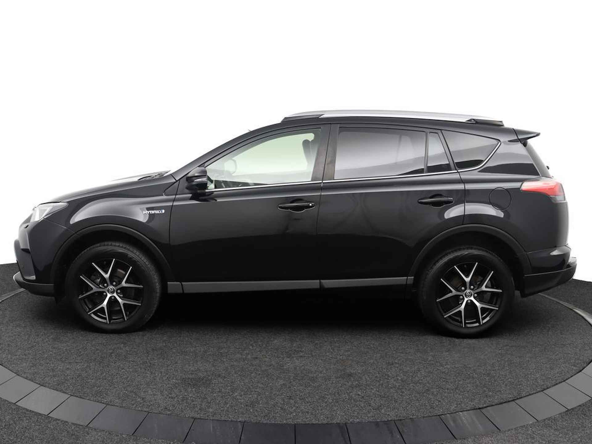 Toyota RAV4 2.5 Hybrid Style | Navigatie | Stoelverwarming | Stuurverwarming | Parkeersensoren | - 3/49