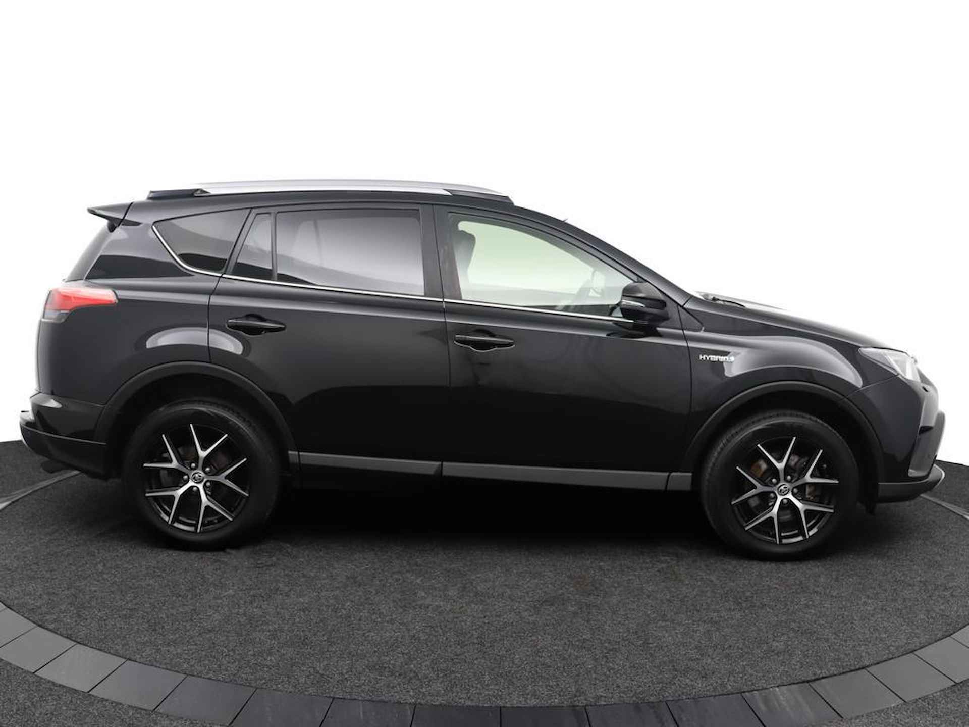 Toyota RAV4 2.5 Hybrid Style | Navigatie | Stoelverwarming | Stuurverwarming | Parkeersensoren | - 13/49