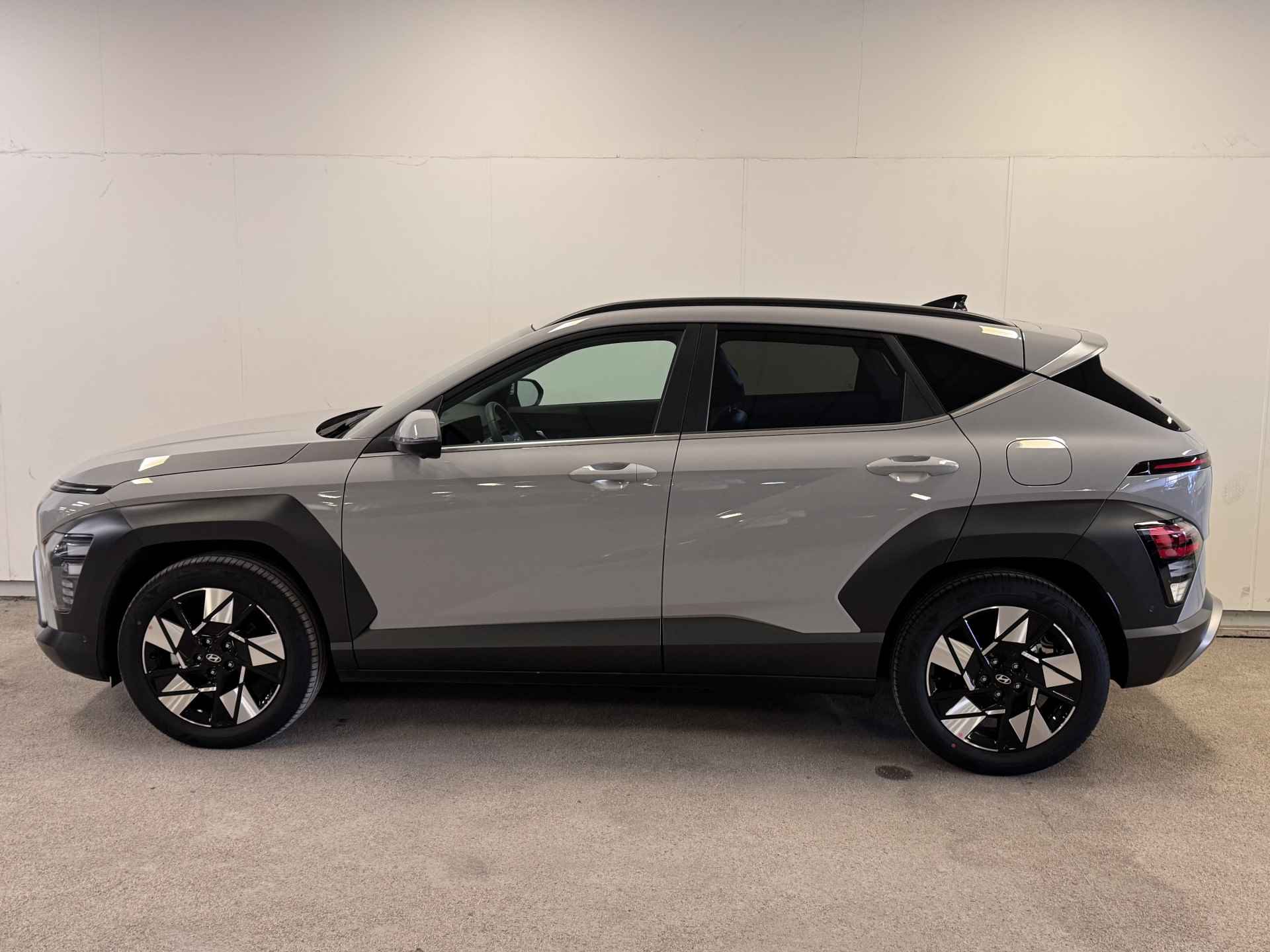 Hyundai KONA 1.6 GDI HEV Premium Luxe uitvoering! - 6/28