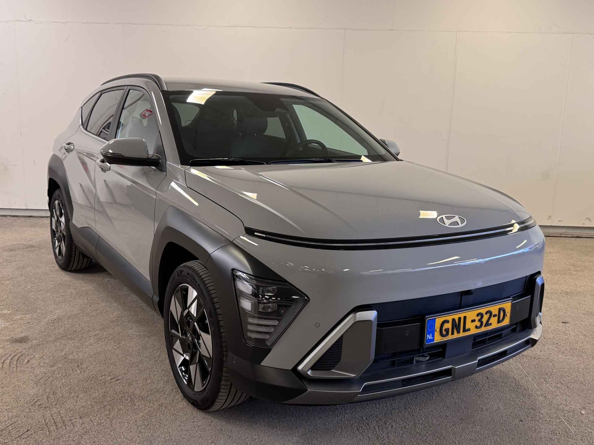 Hyundai KONA 1.6 GDI HEV Premium Luxe uitvoering! - 24/28