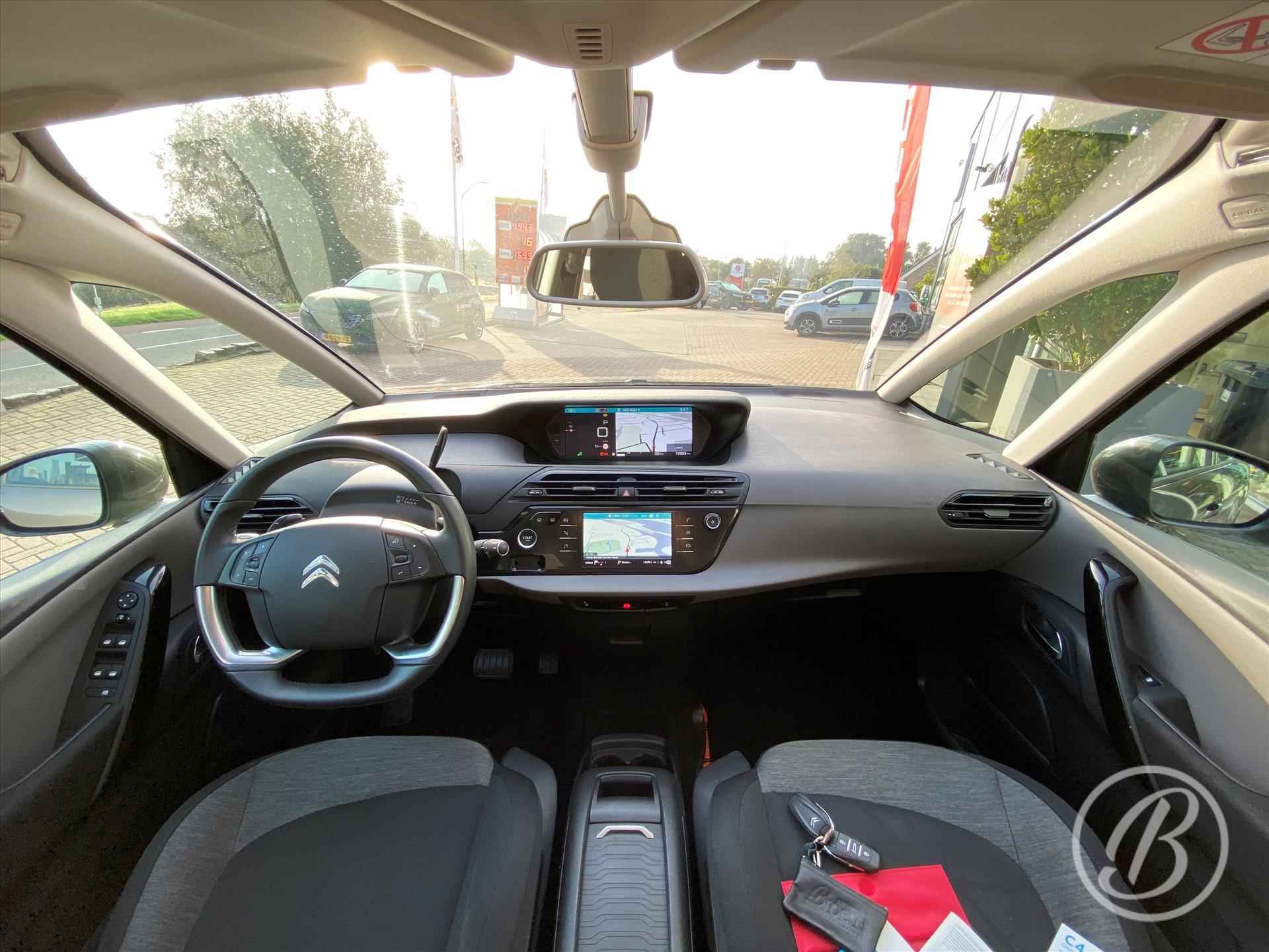 Citroen Grand C4 Spacetourer 130pk EAT8 Automaat Feel 7-zits | trekhaak, camera, parkeersensoren v&a, 17 inch velgen, navigatie, dab, dodehoekdetectie, android, apple. climate - 9/63