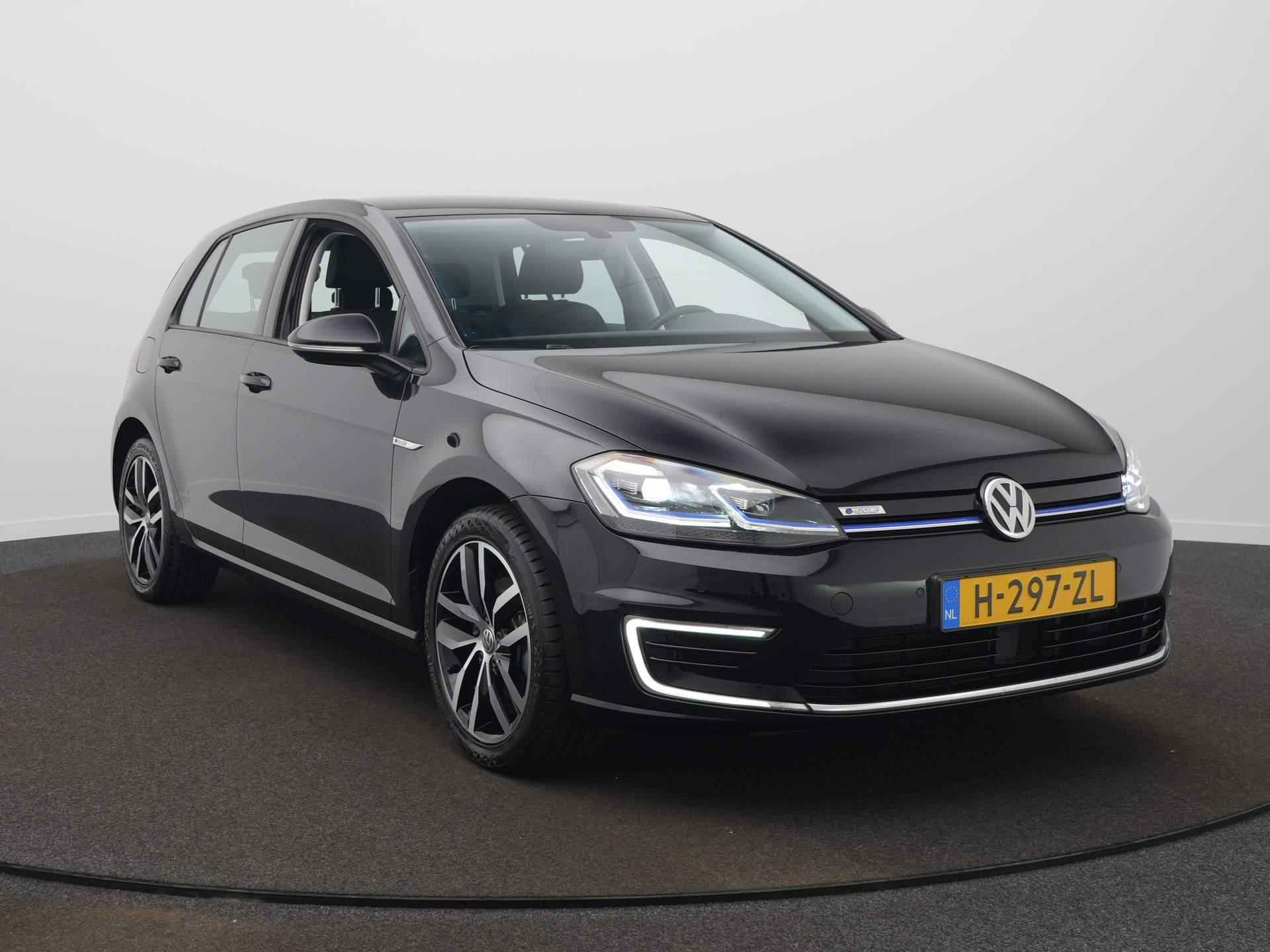 Volkswagen e-Golf E-DITION Navigatie / LMV / Metallic - 3/44