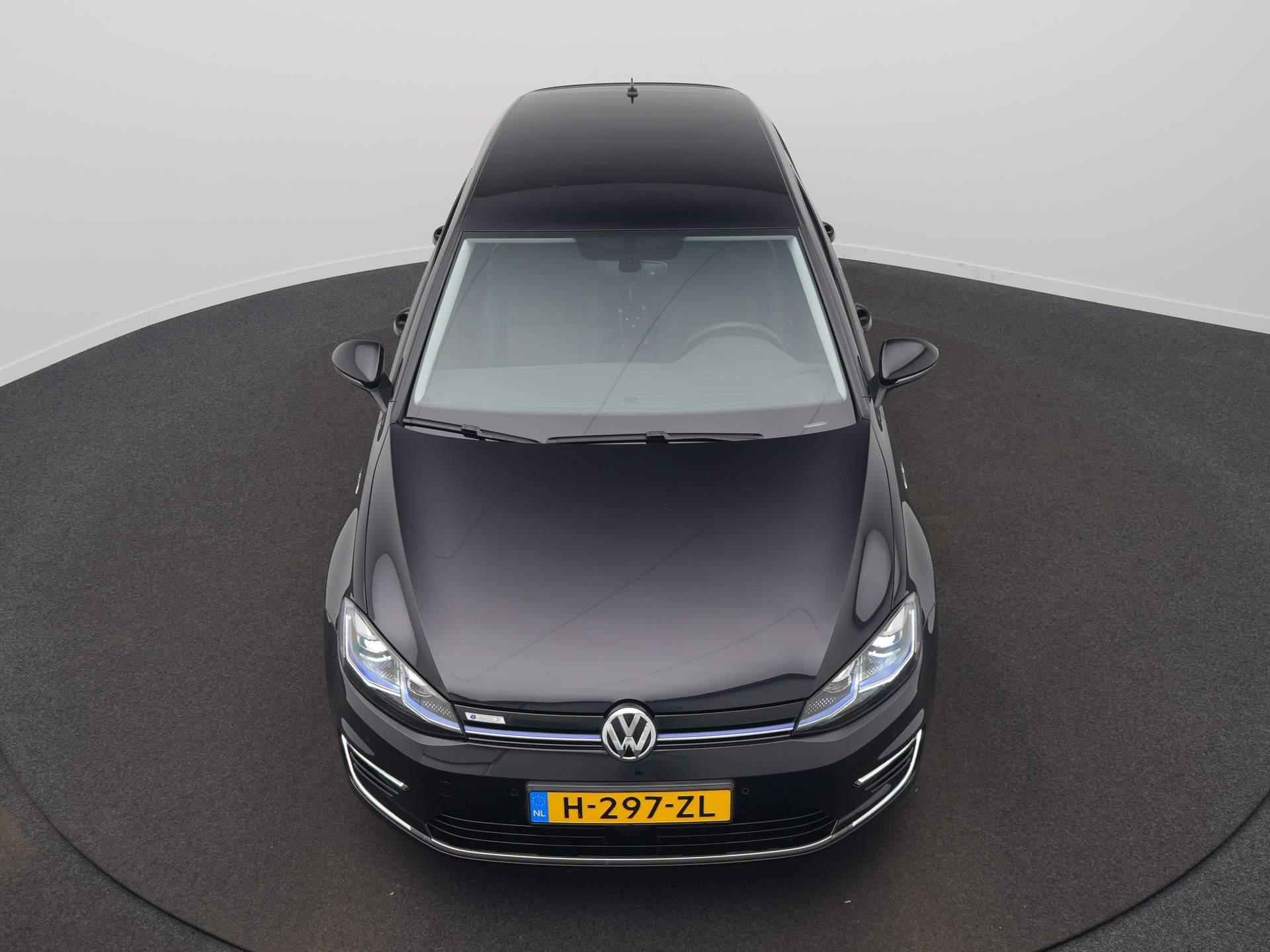 Volkswagen e-Golf E-DITION Navigatie / LMV / Metallic - 11/44