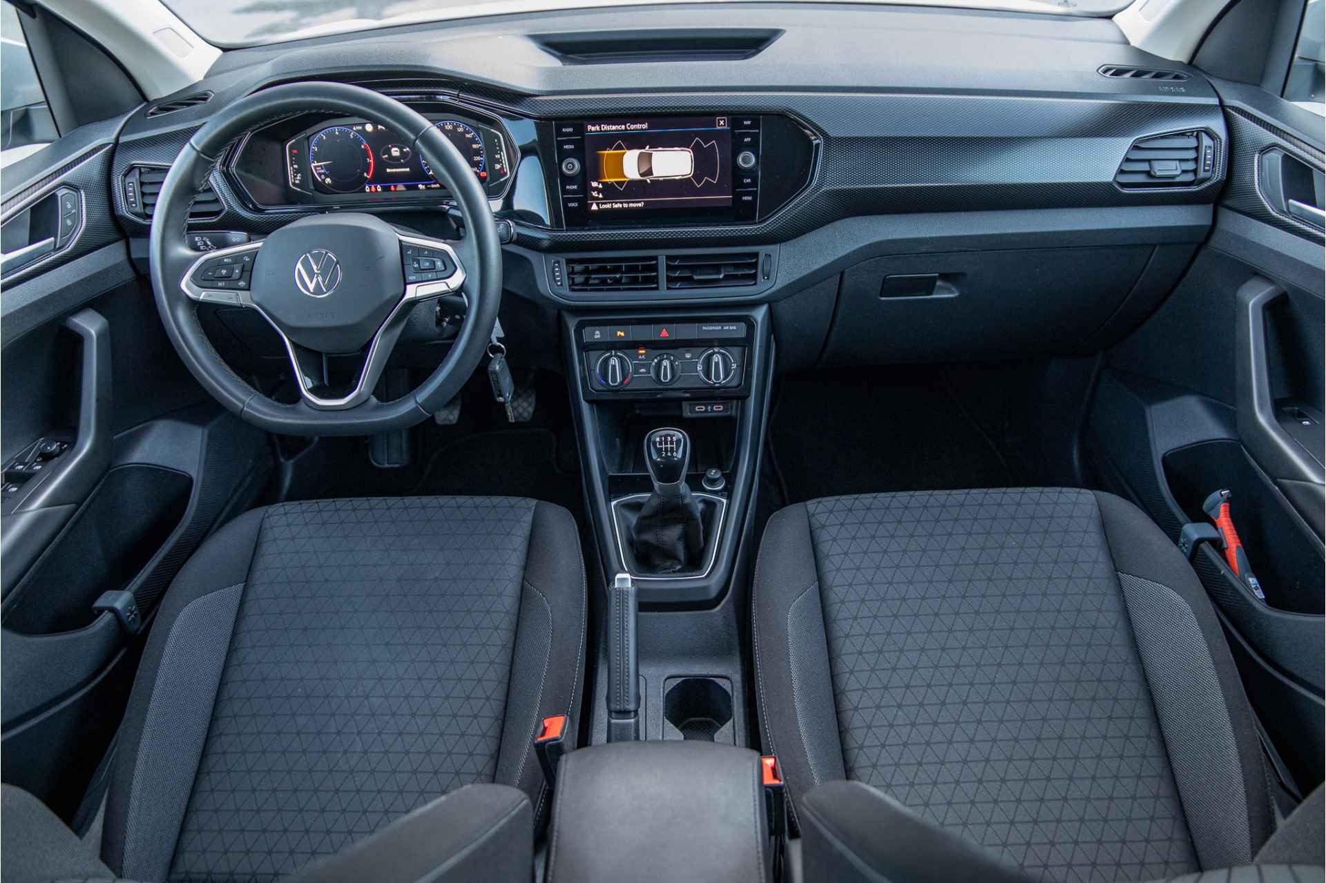 Volkswagen T-Cross 1.0 TSI 110 PK Life | Navigatie | Carplay | Cockpit pro | Adapt. Cruise - 9/32