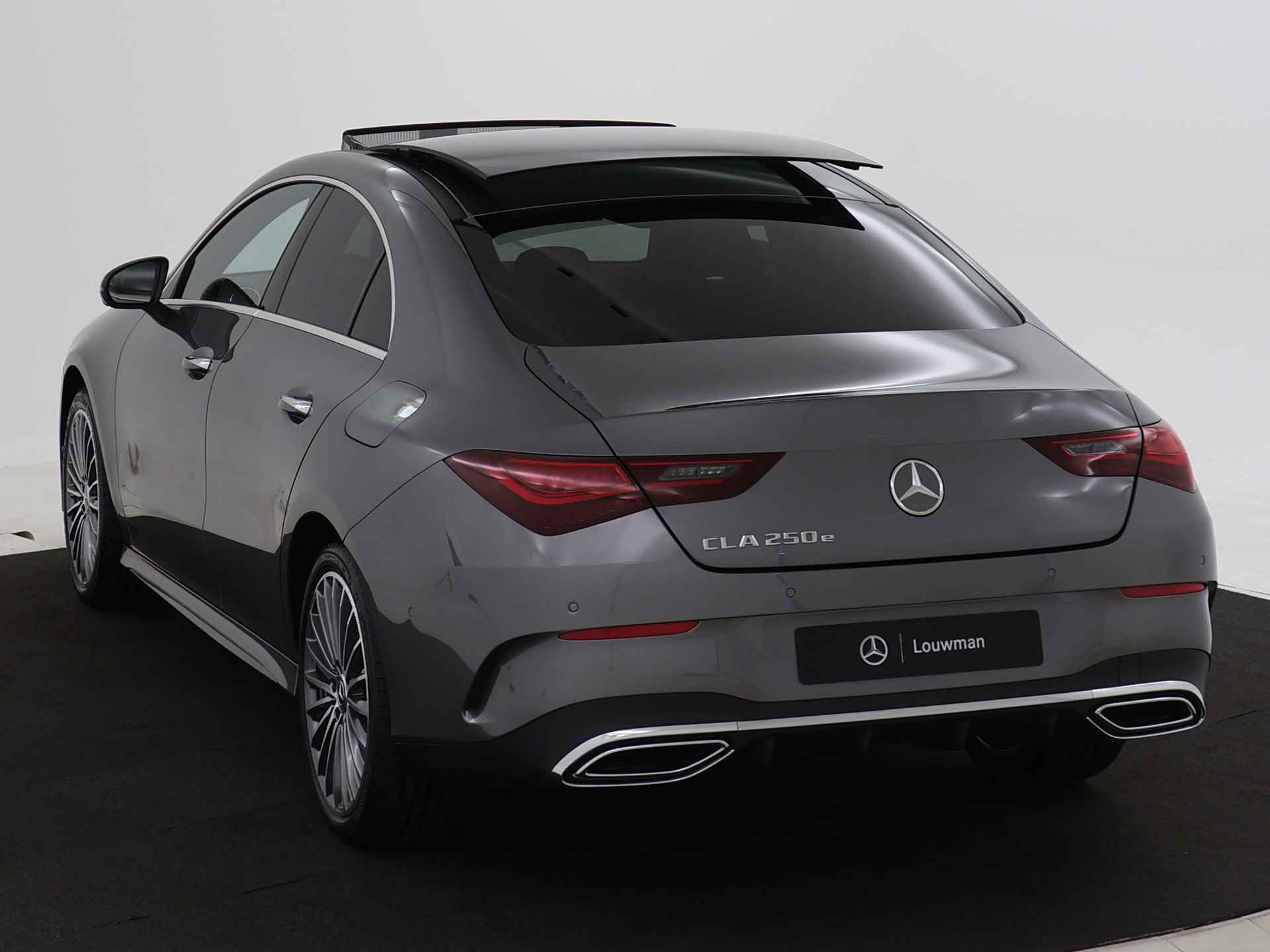 Mercedes-Benz CLA-Klasse 250 e AMG Line | Premium Plus Pack | MBUX Augmented reality voor navigatie | Sfeerverlichting | USB pakket plus | Burmester Surround Sound systeem | KEYLESS GO-comfortpakket | Head-up display | - 14/40