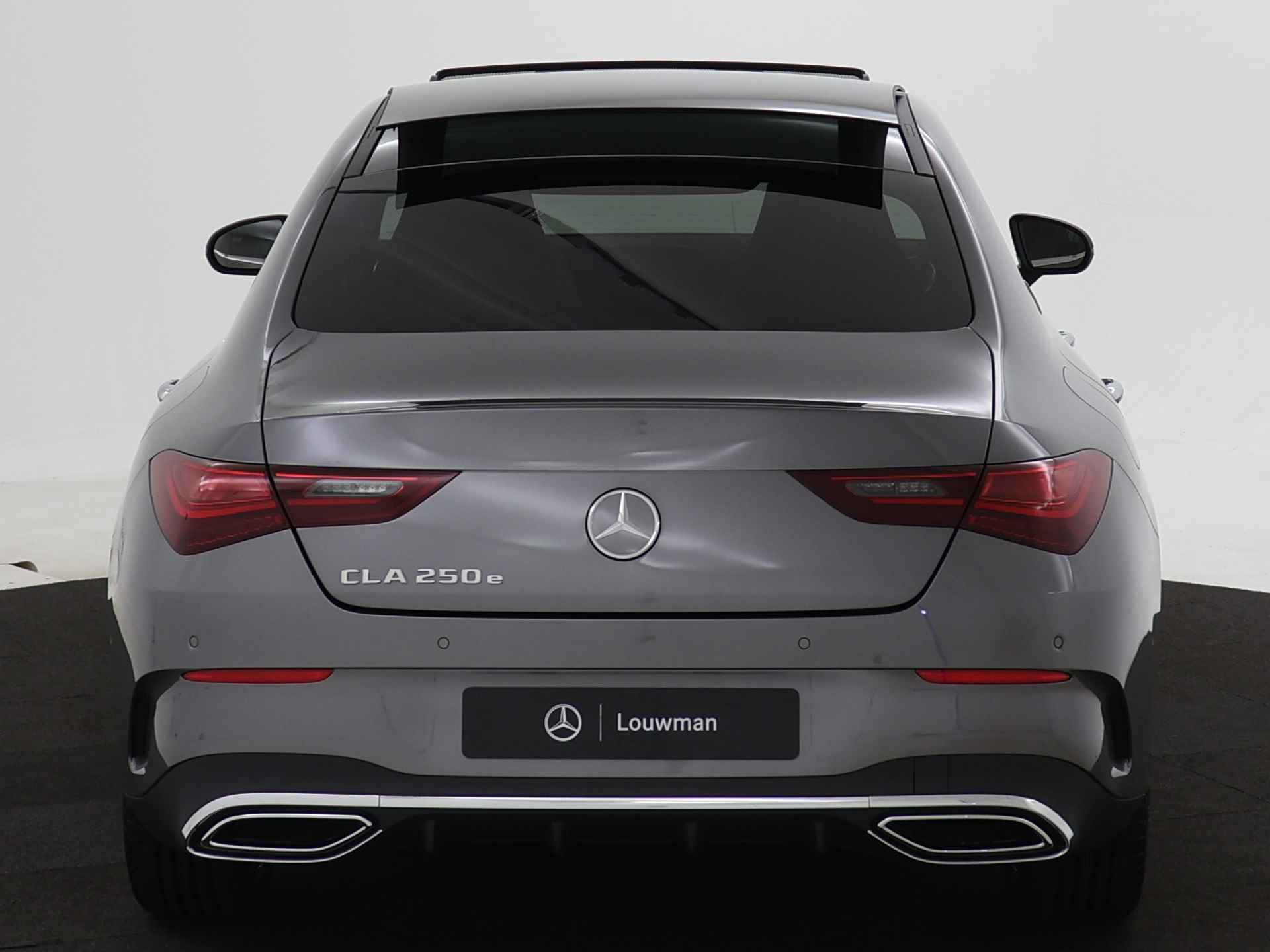 Mercedes-Benz CLA-Klasse 250 e AMG Line | Premium Plus Pack | MBUX Augmented reality voor navigatie | Sfeerverlichting | USB pakket plus | Burmester Surround Sound systeem | KEYLESS GO-comfortpakket | Head-up display | - 25/40