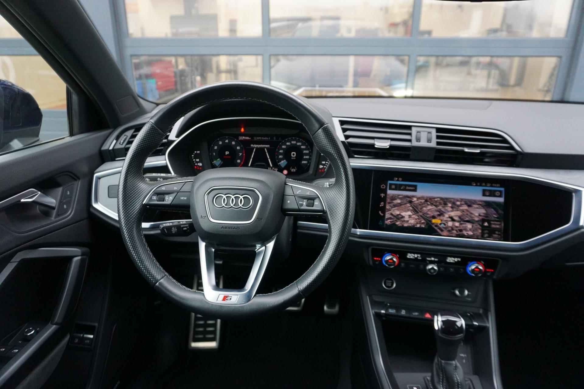 Audi Q3 45 TFSI e 245pk S Edition | Panoramadak | 20" Velgen | Adaptive Cruise - 25/36