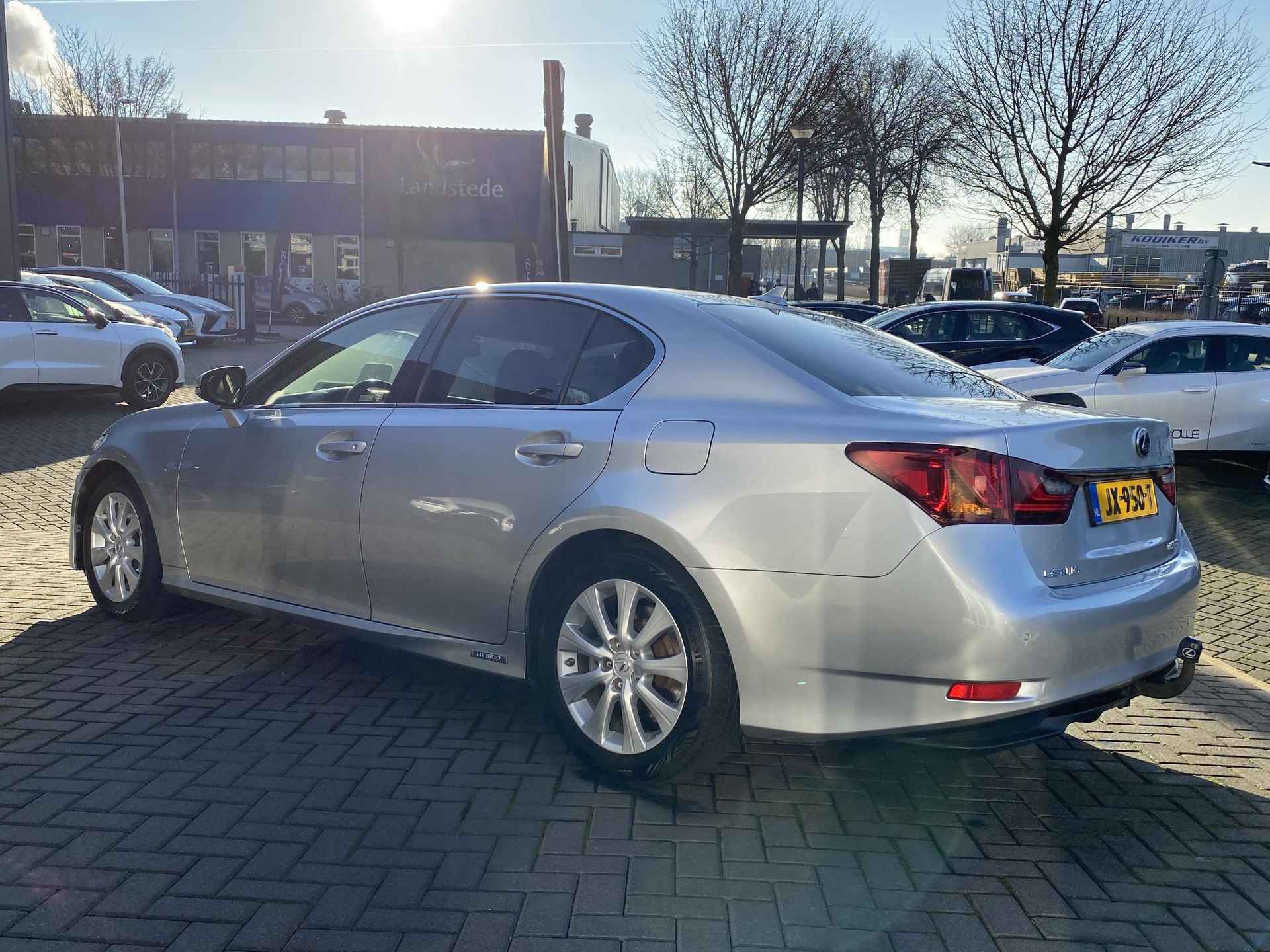 Lexus GS 300h Luxury Line TREKHAAK STOELVENTILATIE MARK LEVINSON STOELVERW STOELVENTI MEMORYSEAT BLIND SPOT KEYLESS - 5/42