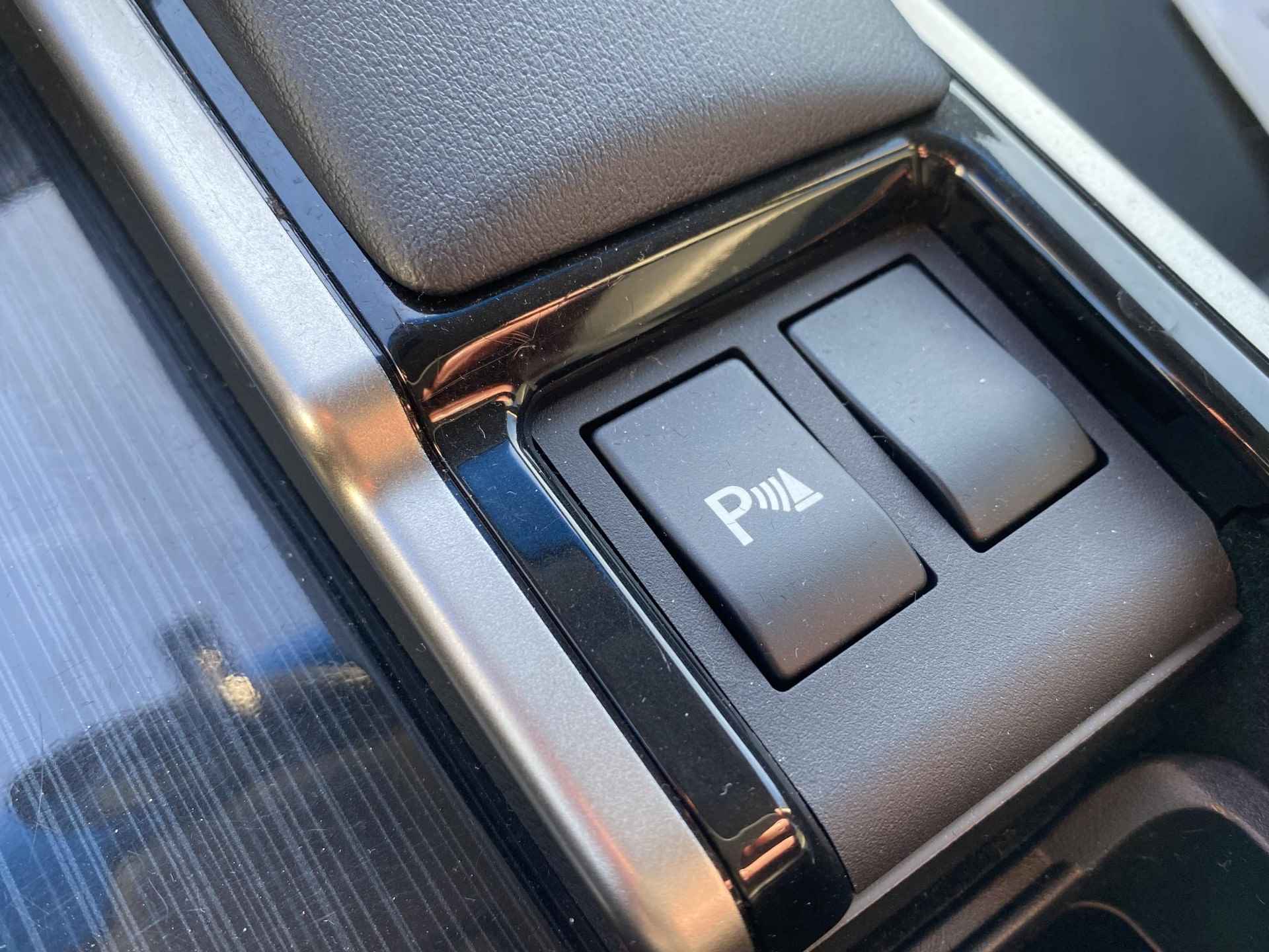 Lexus GS 300h Luxury Line TREKHAAK STOELVENTILATIE MARK LEVINSON STOELVERW STOELVENTI MEMORYSEAT BLIND SPOT KEYLESS - 23/42