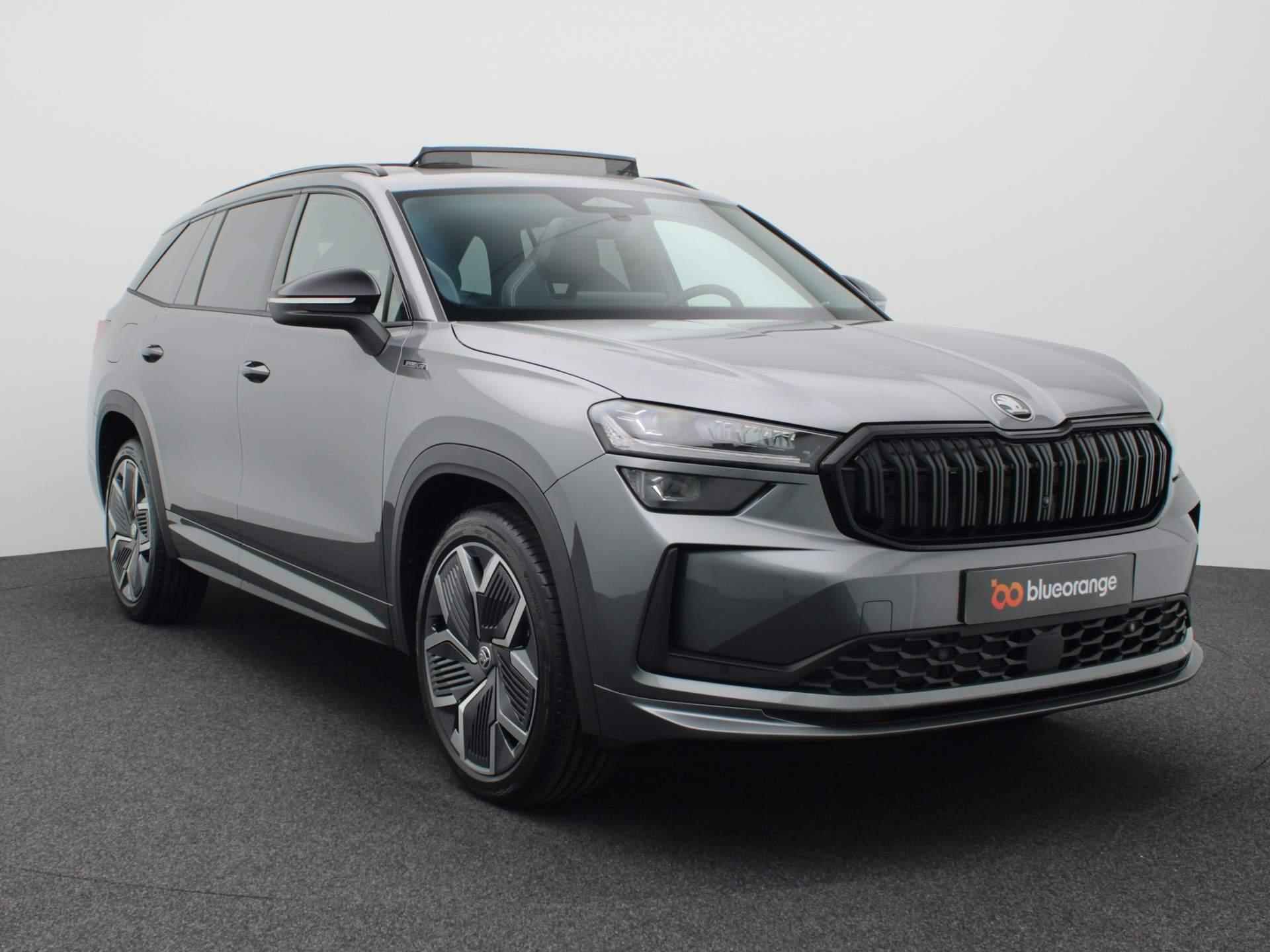 Skoda Kodiaq 1.5 TSI PHEV Sportline Business 204PK DSG Trekhaak, matrix led, panoramadak, Canton Audio, Keyless, acheruitrijcamera, adaptive cruise, side assist, winterpakket, electrische achterklep, 20" lichtmetaal - 12/55