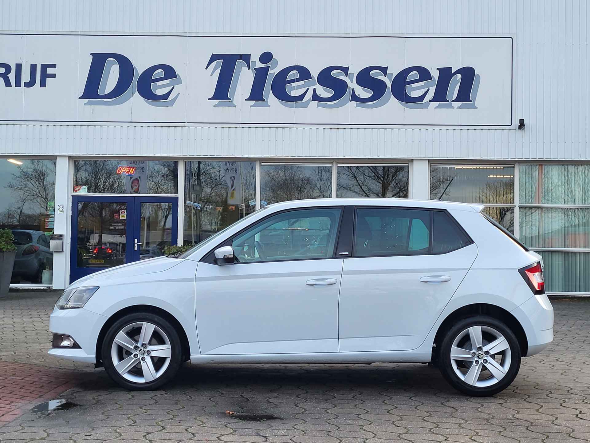 Škoda Fabia 1.2 TSI 90 PK JOY, Clima, Stoel verw, Cruise, Rijklaar met beurt & garantie! - 3/31