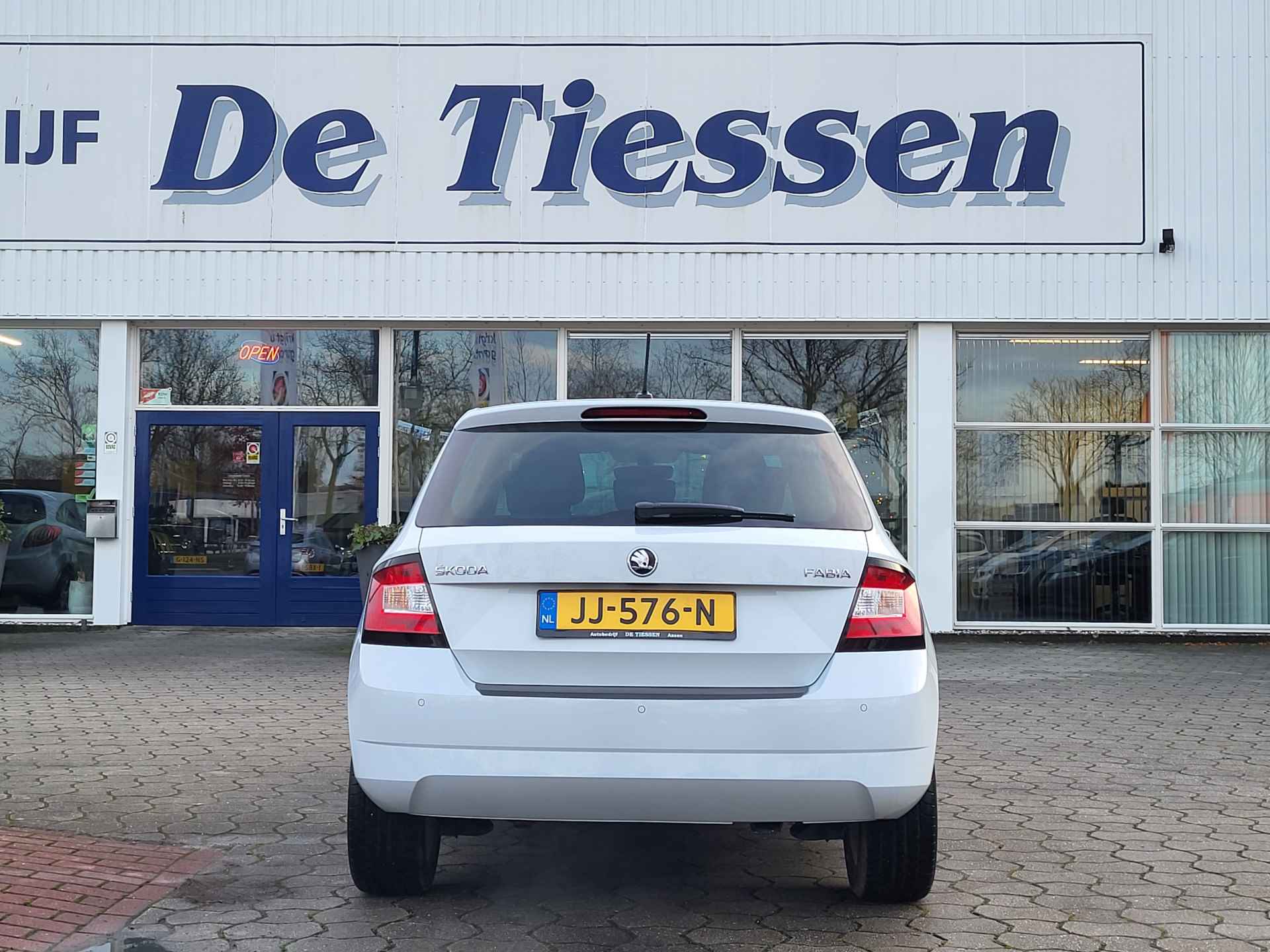 Škoda Fabia 1.2 TSI 90 PK JOY, Clima, Stoel verw, Cruise, Rijklaar met beurt & garantie! - 29/31