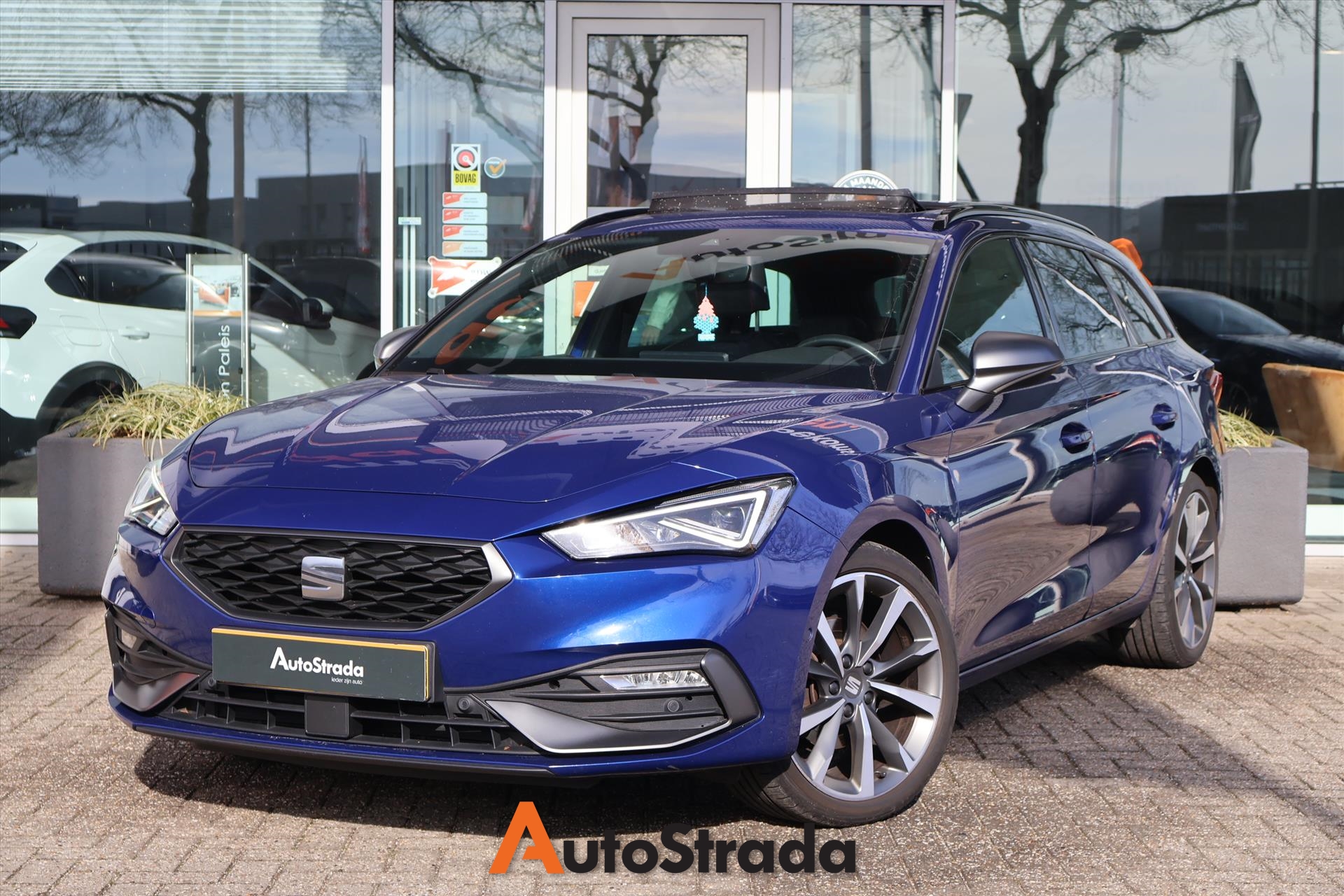 Seat Leon Sportstourer 1.5 FR TSI 150pk | Pano | Beats | Sfeer | LED | Camera | Carplay | Stoelverwarming | Keyless