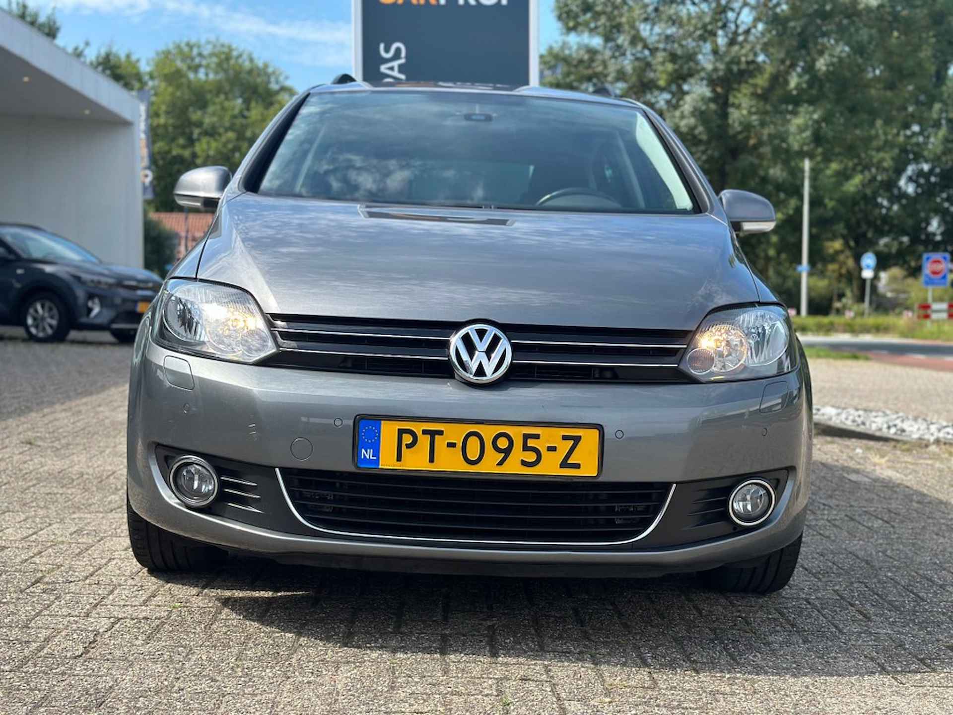 VOLKSWAGEN Golf 1.2 TSI Highline Bluemotion &#39;&#39; Clima - PDC - Navigatie -  Trekha - 3/37