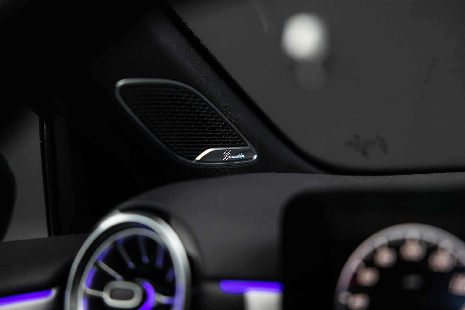 Mercedes-Benz A-klasse AMG 35 4MATIC | Facelift | Night package II | Augmented | Burmester | Panoramaschuifdak | MULTIBEAM LED | AMG Aerodynamica pakket | - 49/78