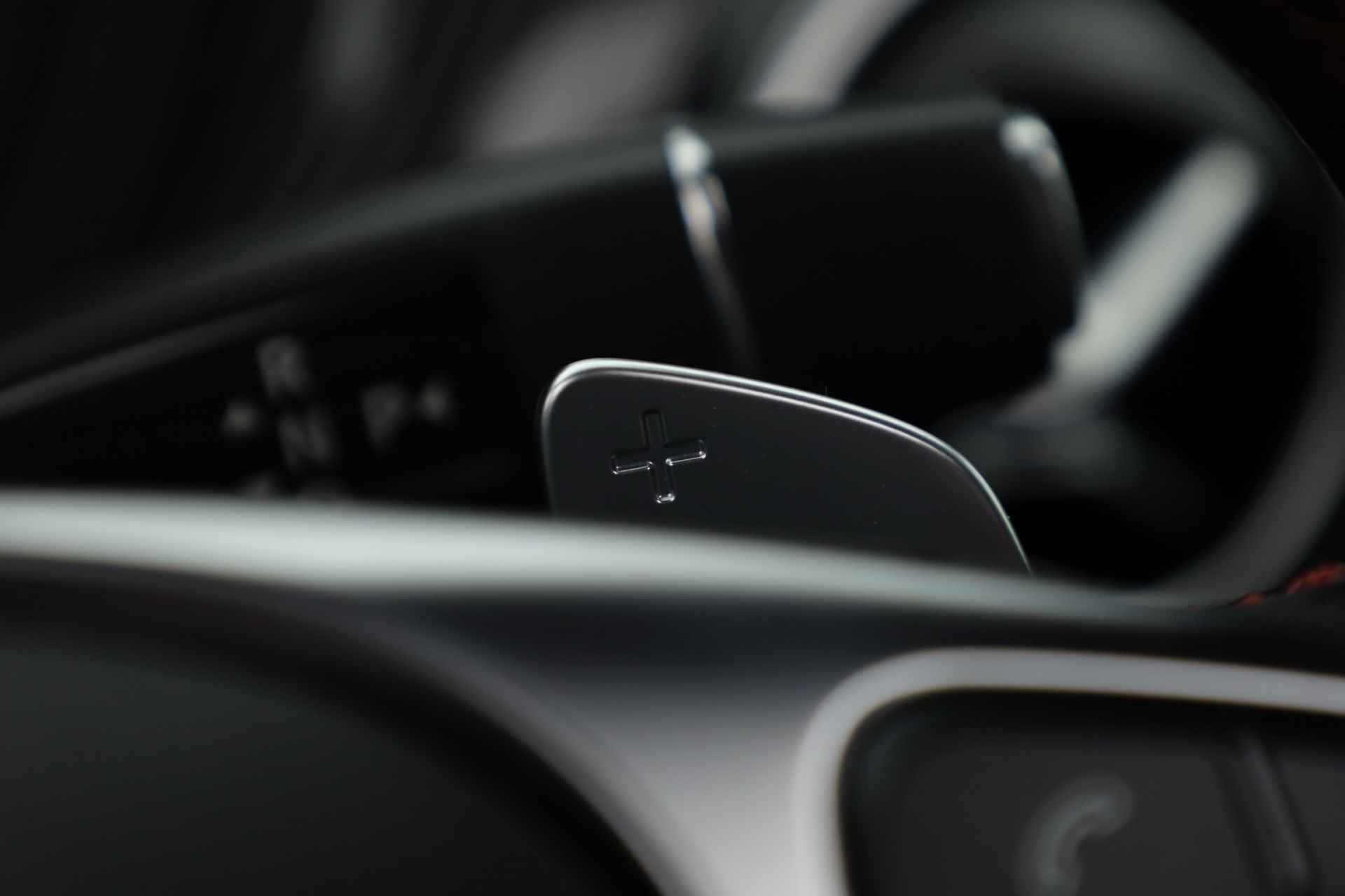 Mercedes-Benz B-Klasse 180 Ambition AMG-Line | Pano | Navi | LED | 18'' | Apple CarPlay | PDC - 14/32