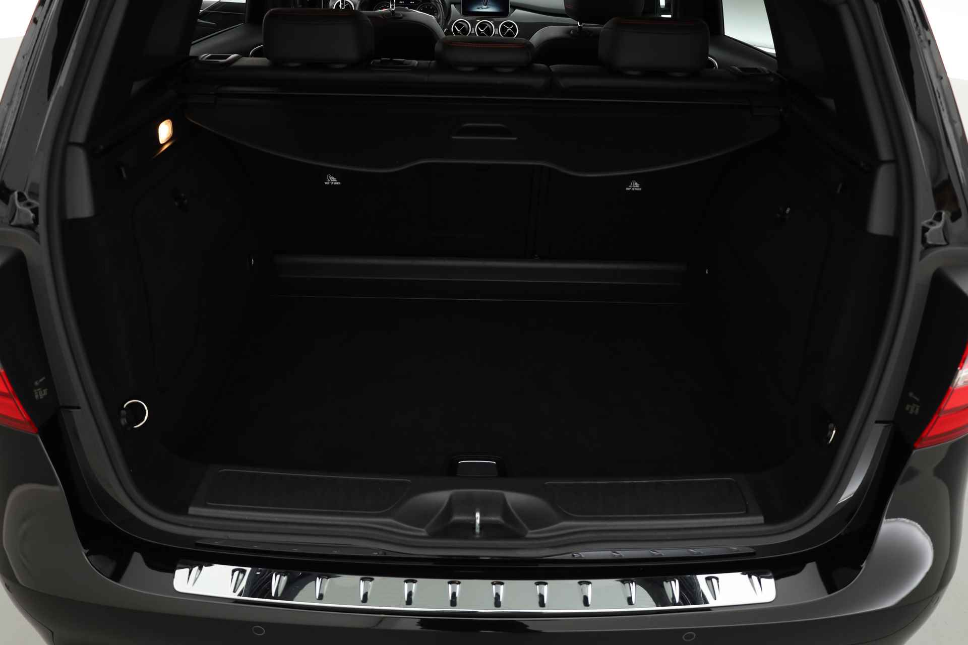 Mercedes-Benz B-Klasse 180 Ambition AMG-Line | Pano | Navi | LED | 18'' | Apple CarPlay | PDC - 23/32