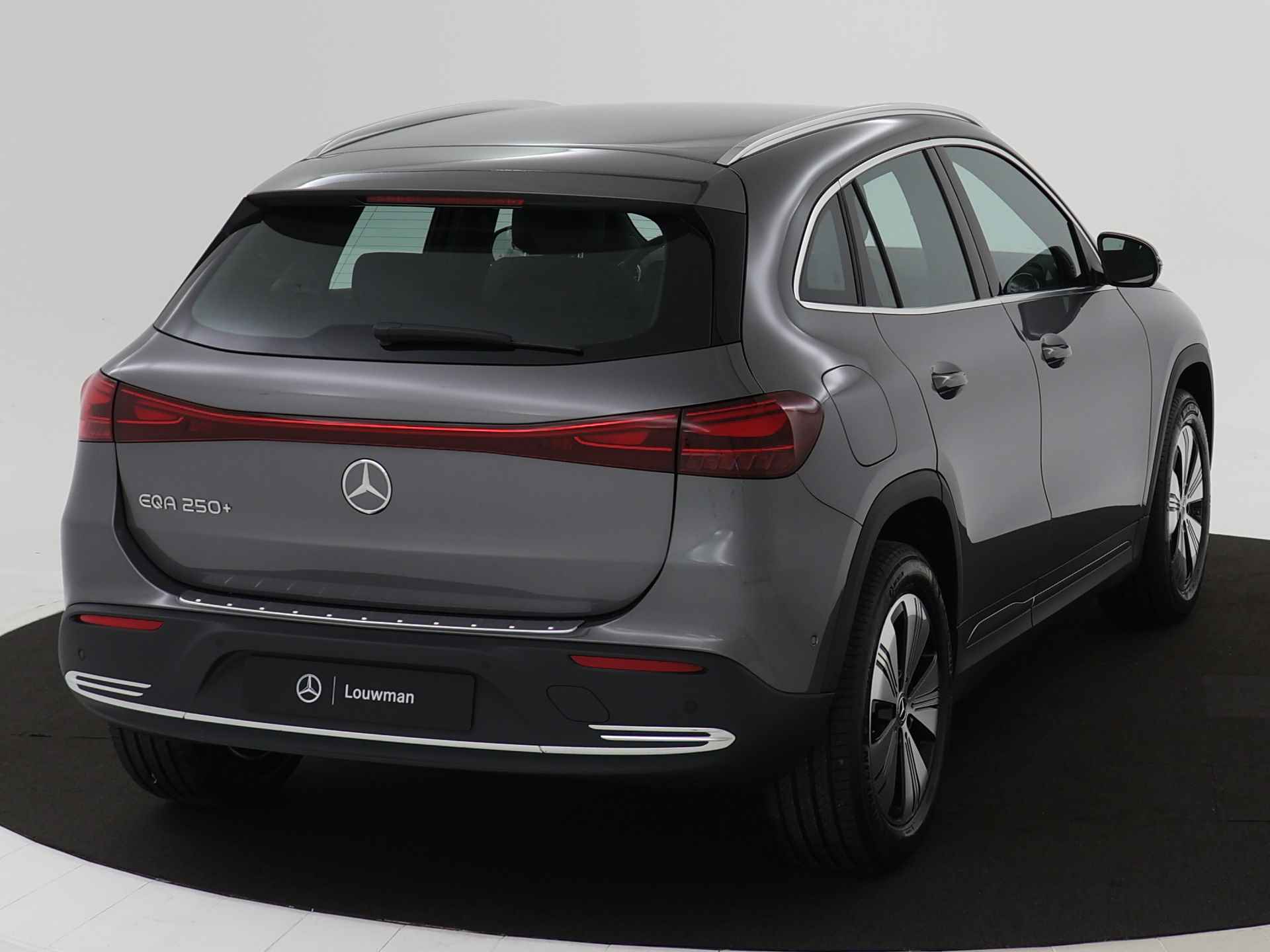 Mercedes-Benz EQA 250+ Essential Line 71 kWh | Parkeerpakket met achteruitrijcamera | EASY PACK achterklep | Zitcomfortpakket | Extra USB-poorten | Dodehoekassistent | Spiegelpakket | Sfeerverlichting | - 14/40