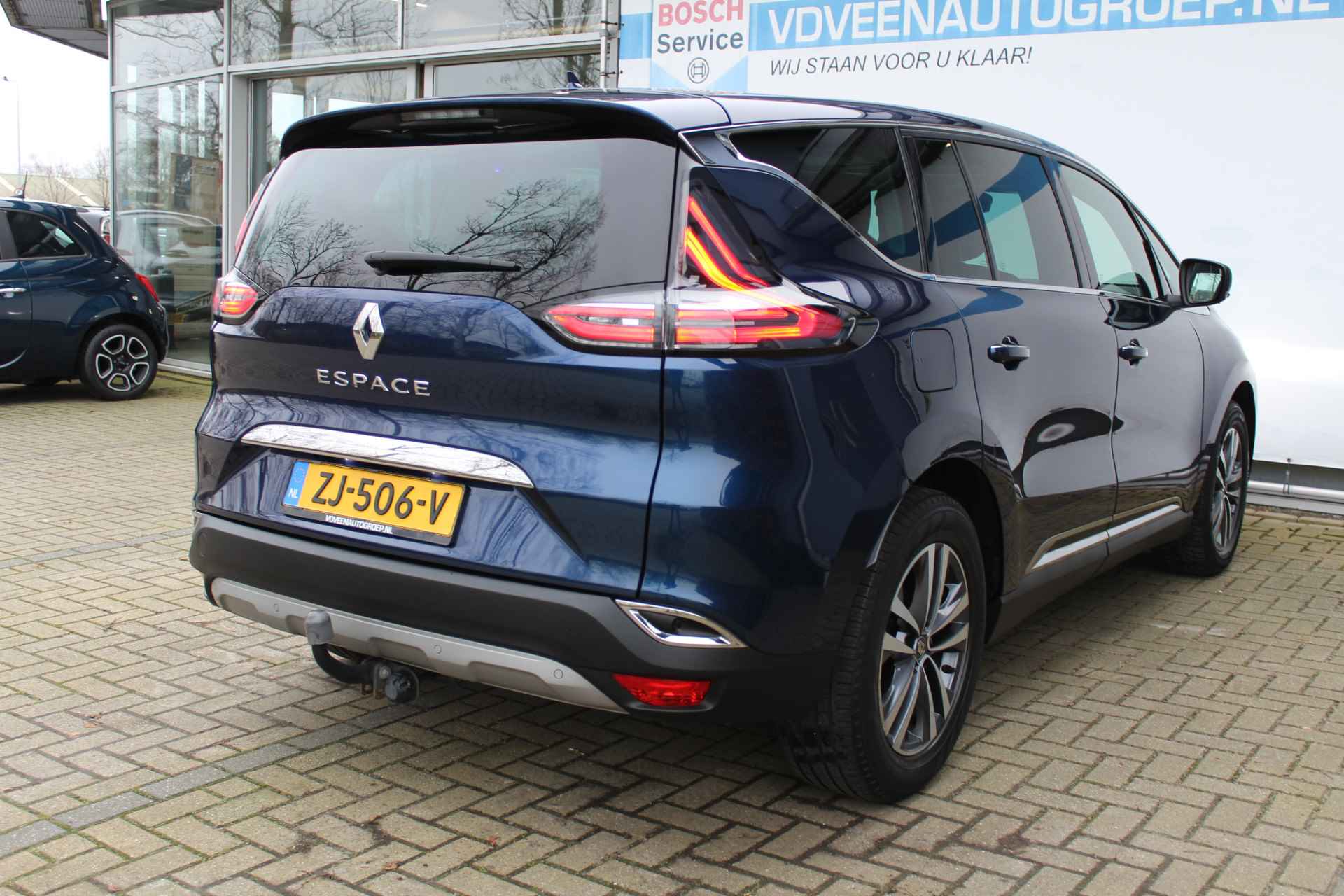 Renault Espace 225 pk Intens 7p. | Incl. 12 maanden Garantie | Panorama dak | Trekhaak | Parkeersensoren V+A | Cruise controle | Navigatie | Apple CarPlay/Android Auto | Climate controle | Keyless entry/start | Digital Cockpit | DAB | Half lederen bekleding | Dodehoek detectie | LED Koplampen | Ambient light | 18 Inch LMV | Origineel NL Auto | NAP | - 10/68