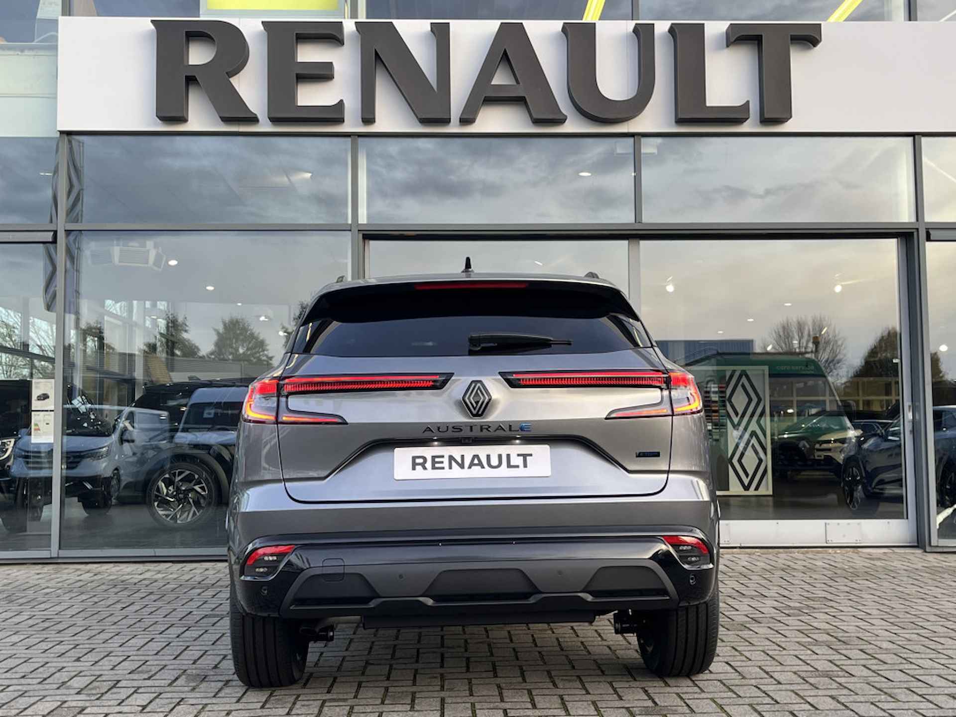 Renault Austral 1.2 E-Tech Hybrid 200 Techno Esprit Alpine Automaat | Onderhoudspakket en Verlengde Garantie tot 27.02.2026 | Navigatie | Camera - 5/23