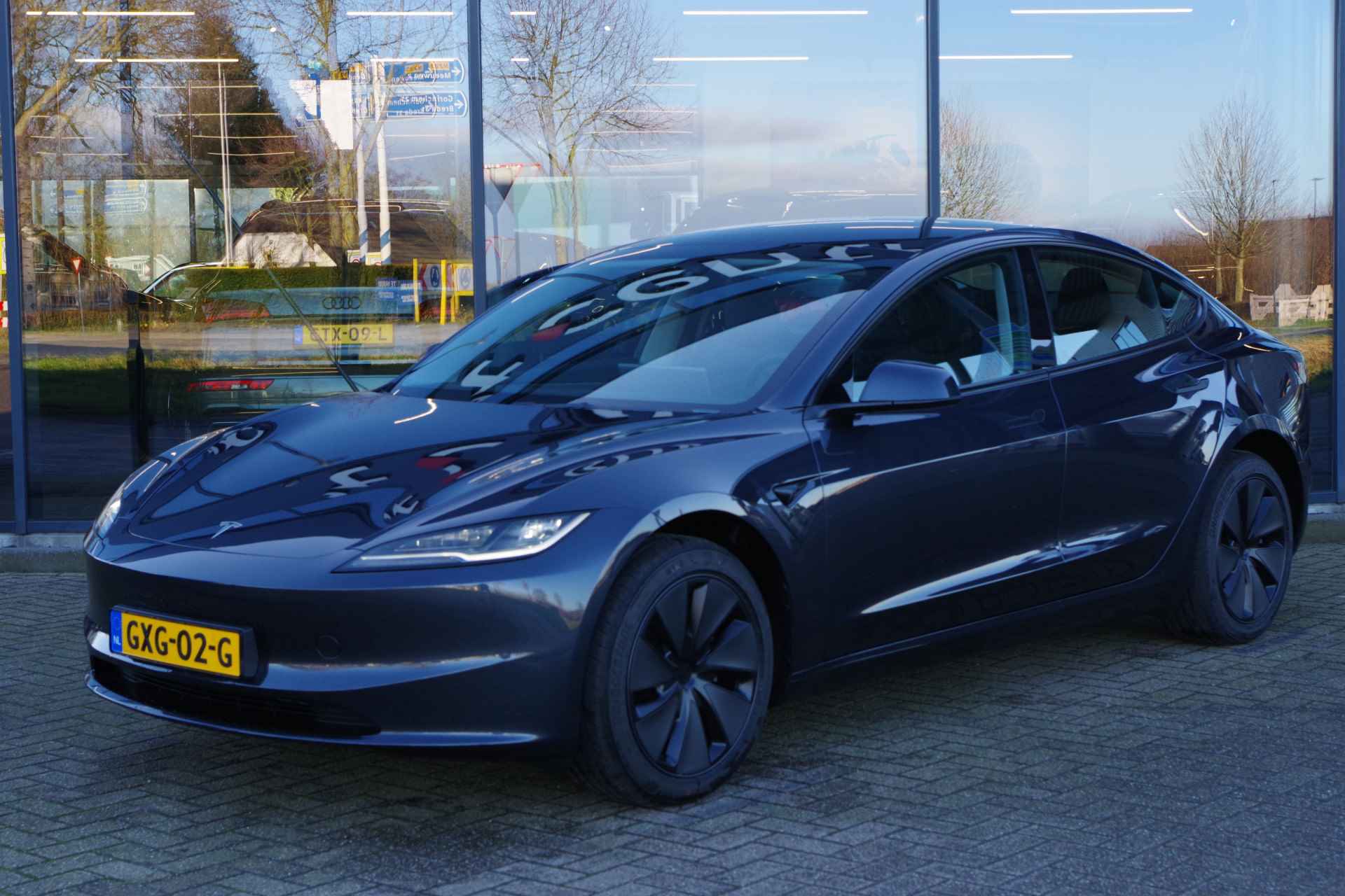 Tesla Model 3 Long Range RWD 78 kWh *PER-DIRECT LEVERBAAR*, Panoramadak, 4 x Stoelverwarming, Entertainment, 360 Camera - 7/55