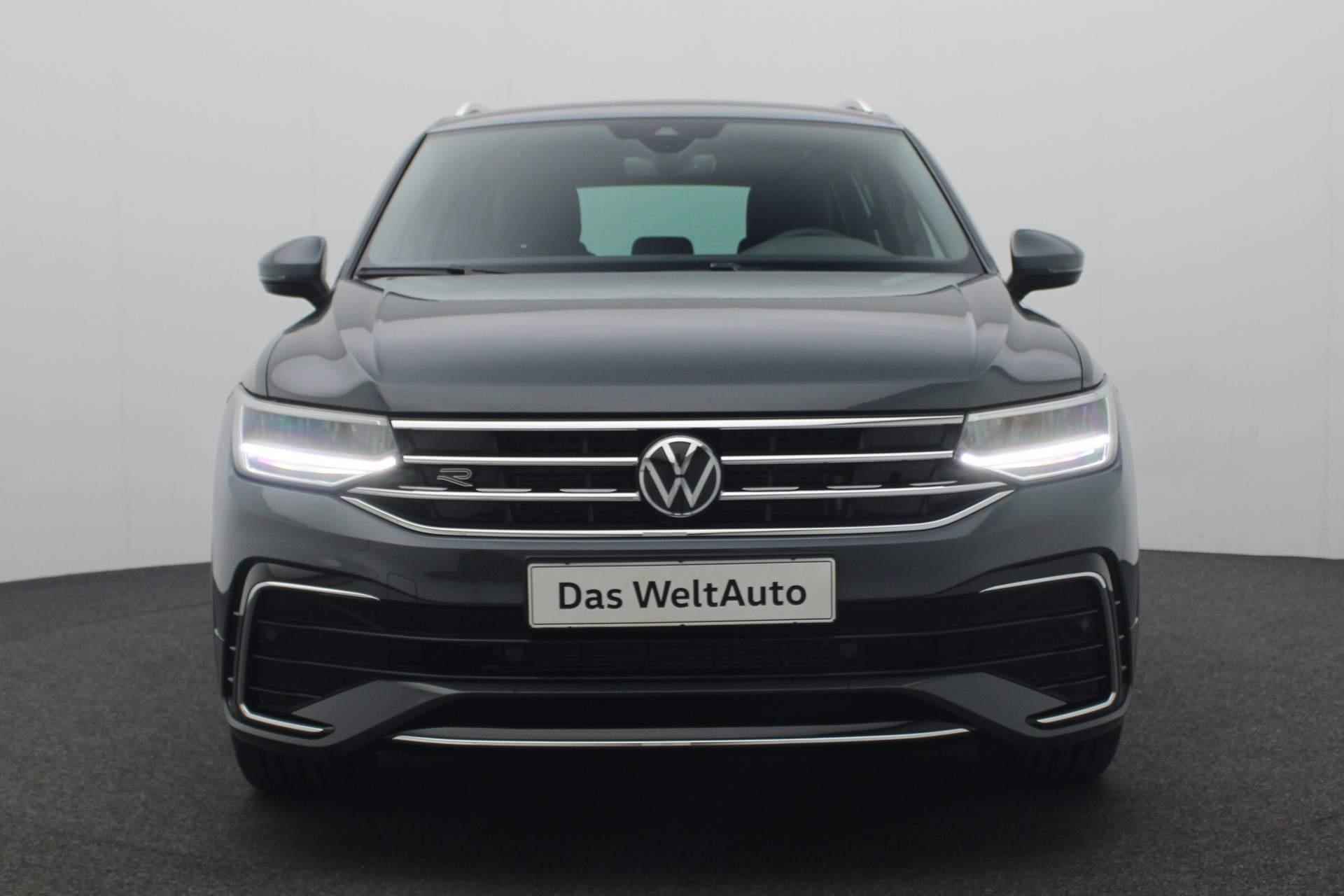 Volkswagen Tiguan 1.5 TSI 150PK DSG R-Line | Trekhaak | Camera | ACC | Stoelverwarming - 17/40