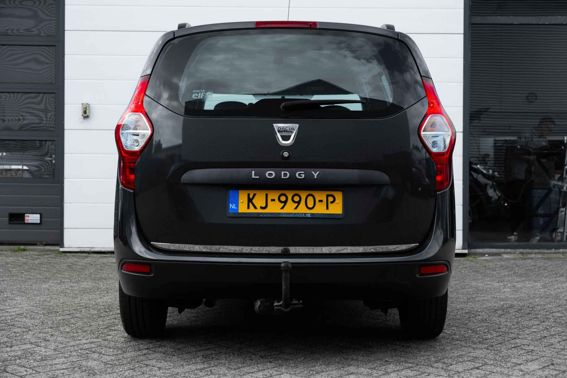 Dacia Lodgy 1.2 TCe Robust 5 PERSOONS | Lage KM stand ! | Geen Airco | Trekhaak | | incl. Bovag rijklaarpakket met 12 maanden garantie | - 4/40