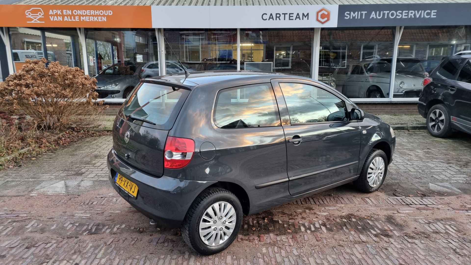 Volkswagen Fox 1.4 Trendline - 24/25