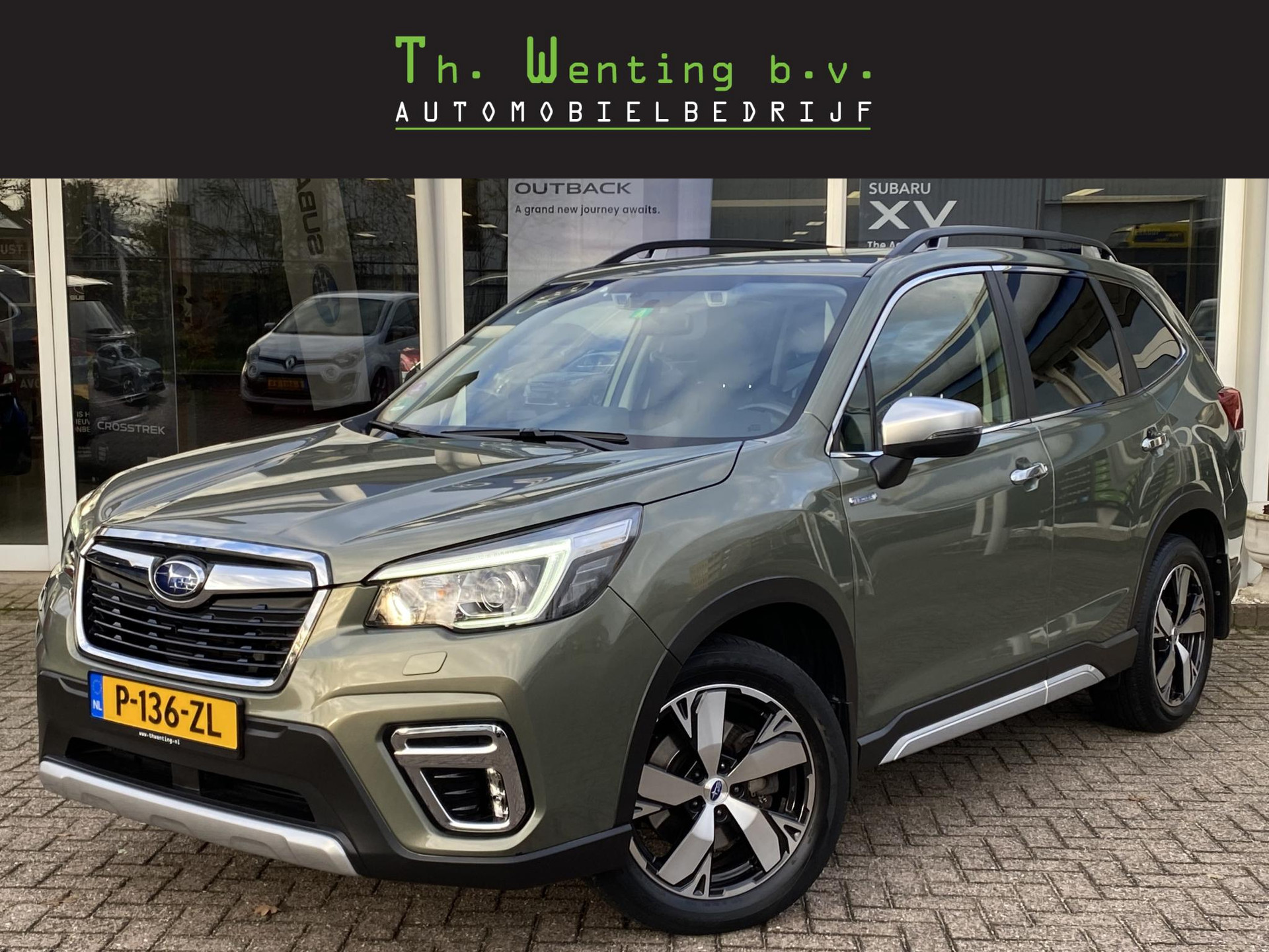 Subaru Forester 2.0i e-BOXER First Edition | Adaptieve Cruise Control | Stuurwielverwarming | Navigatie | Stoelverwarming voor + achter | Panoramadak | Afneembare trekhaak |