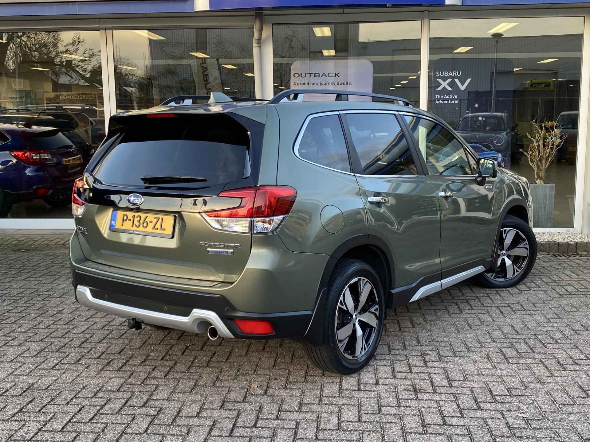 Subaru Forester 2.0i e-BOXER First Edition | Adaptieve Cruise Control | Stuurwielverwarming | Navigatie | Stoelverwarming voor + achter | Panoramadak | Afneembare trekhaak | - 20/47