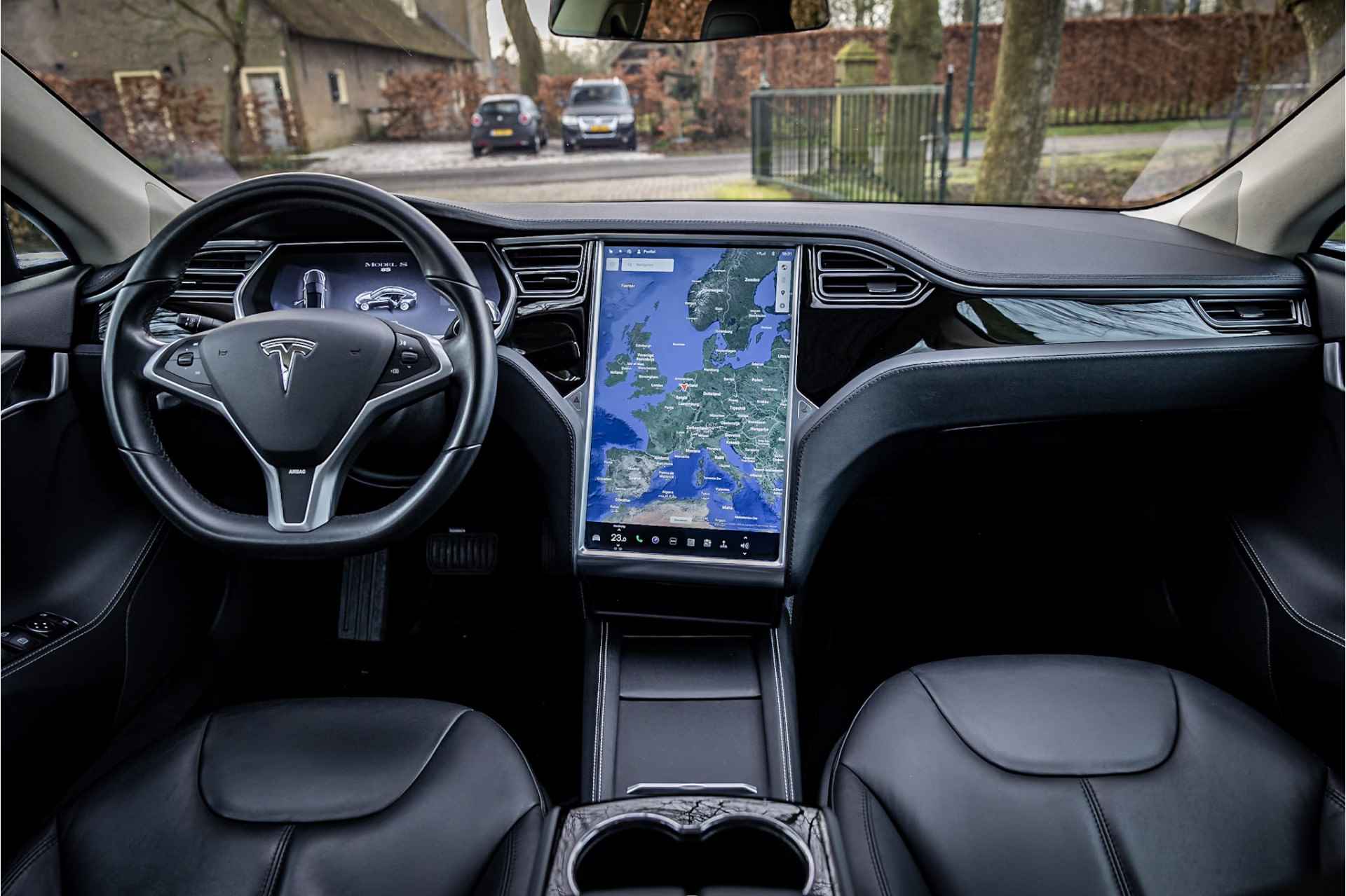 Tesla Model S 85 Base Lifetime Free Supercharge Luchtvering Panorama - 8/27