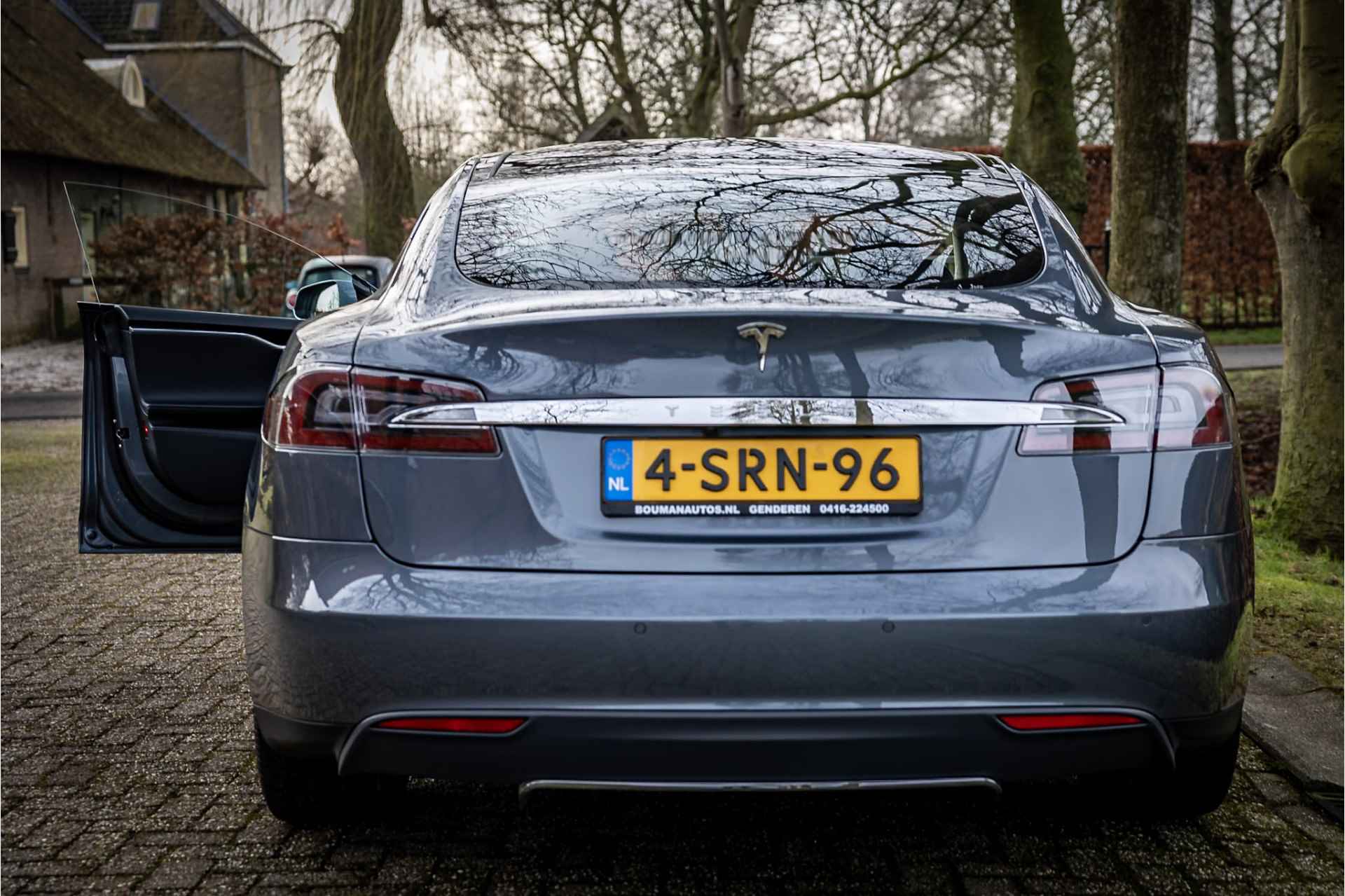 Tesla Model S 85 Base Lifetime Free Supercharge Luchtvering Panorama - 25/27