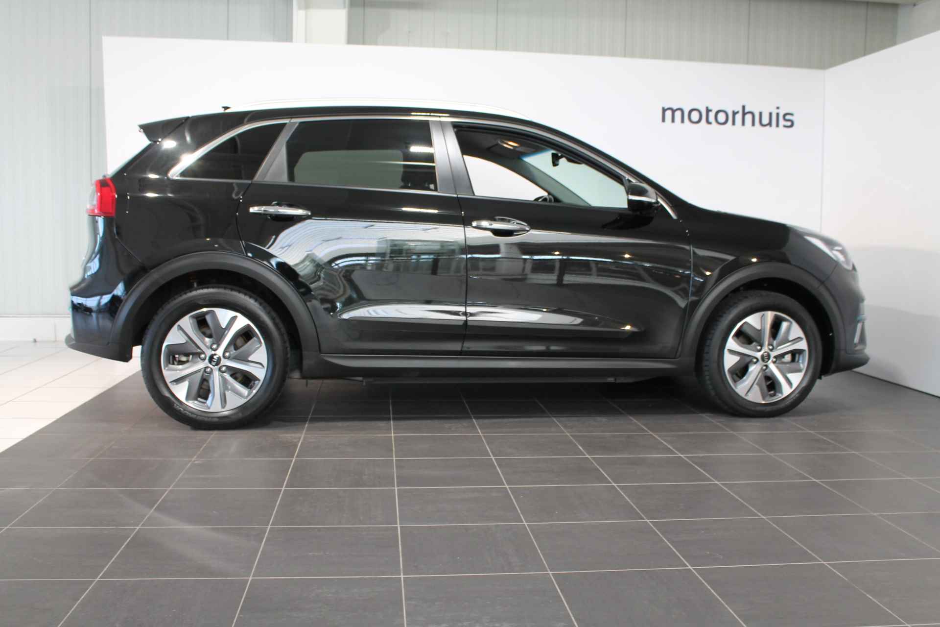 KIA e-Niro Elektrisch 204pk Aut ExecutiveLine - 5/32