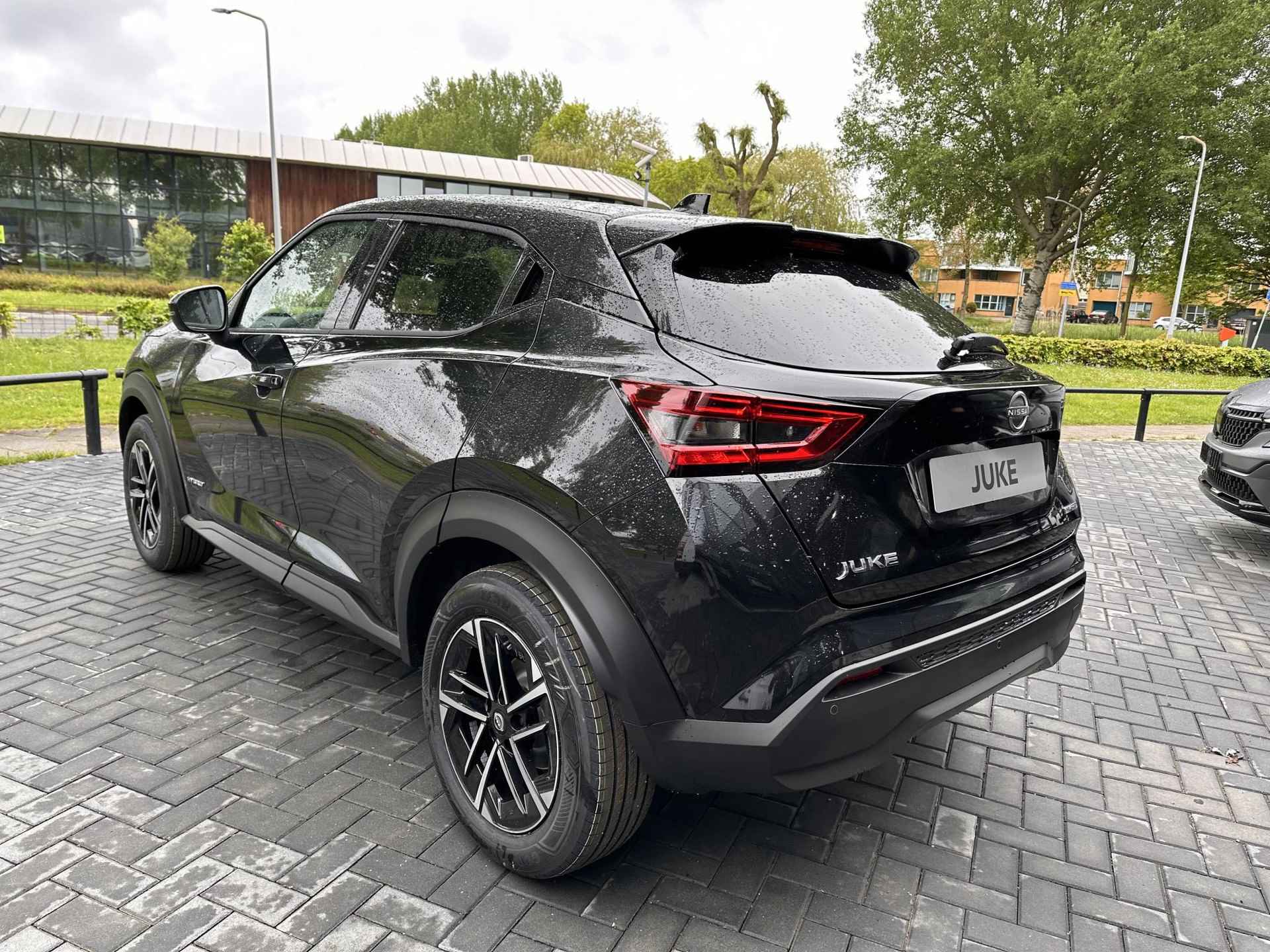 Nissan Juke 1.6 Hybrid 143 N-Connecta - 10/21