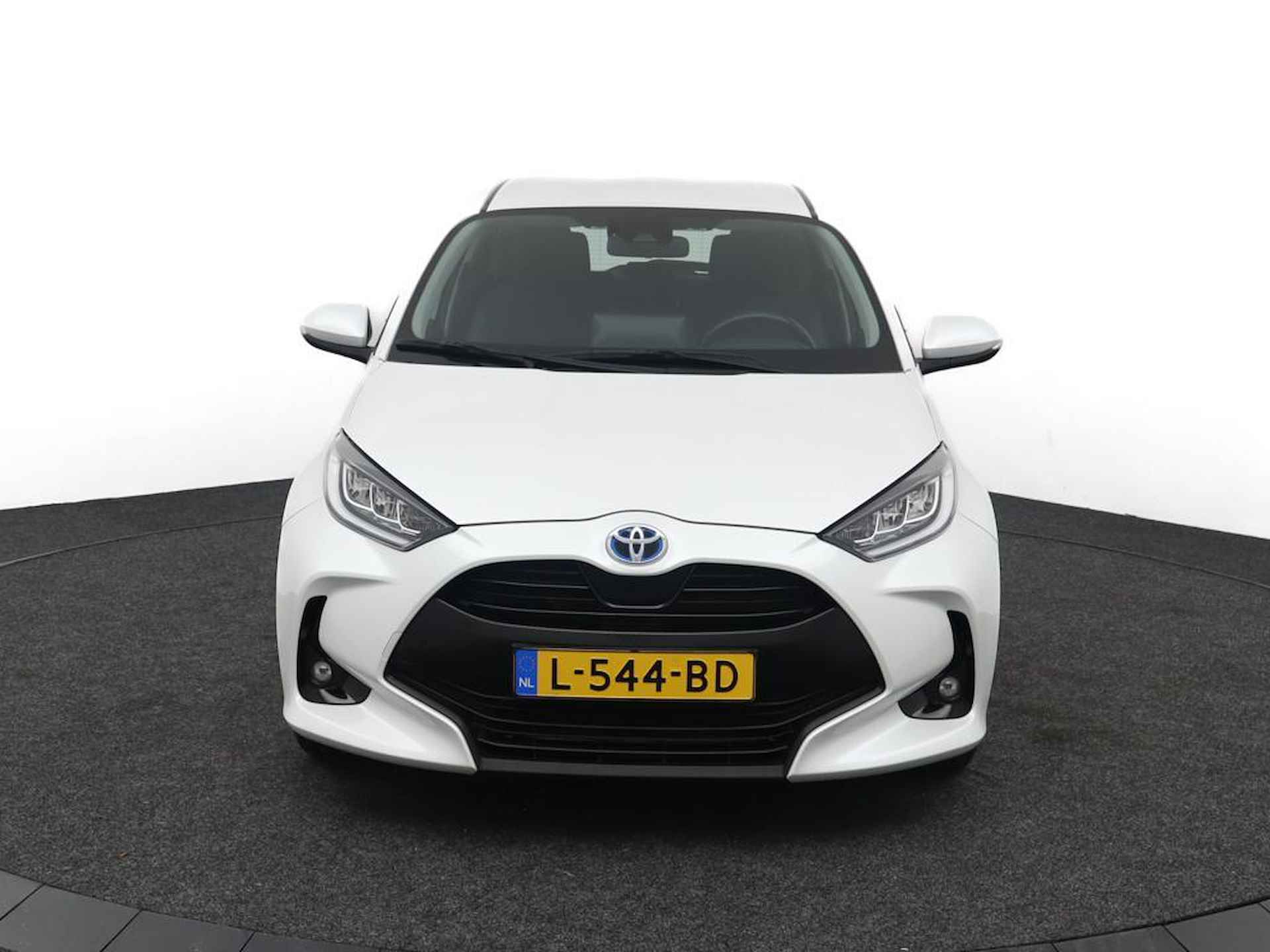 Toyota Yaris 1.5 Hybrid Dynamic Apple carplay/Android auto |  Lichtmetalen velgen | Keyless start/entry | - 16/46