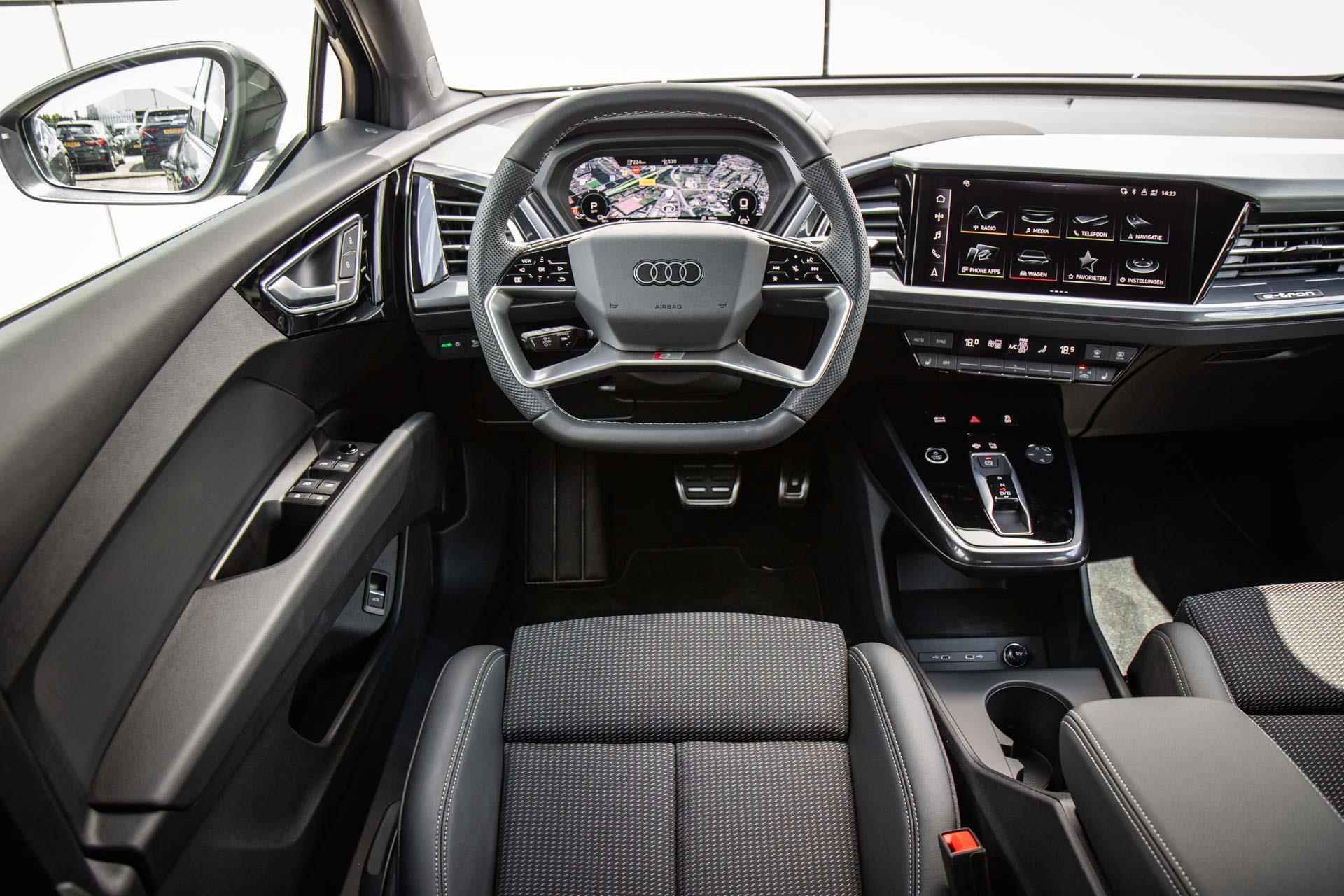 Audi Q4 e-tron 45 286pk S edition 82 kWh | Navigatie | Achteruitrijcamera | Sportstoelen | Adaptive Cruise - 5/43