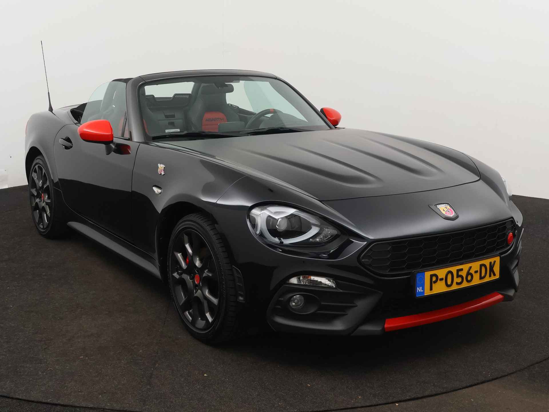 Abarth 124 Spider 1.4 MultiAir Turbo Abarth Limited | Navigatie | Stoelverwarming | Parkeersensoren | - 26/43