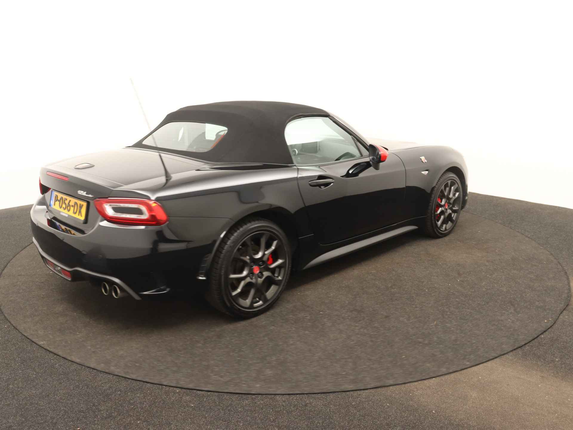 Abarth 124 Spider 1.4 MultiAir Turbo Abarth Limited | Navigatie | Stoelverwarming | Parkeersensoren | - 39/43