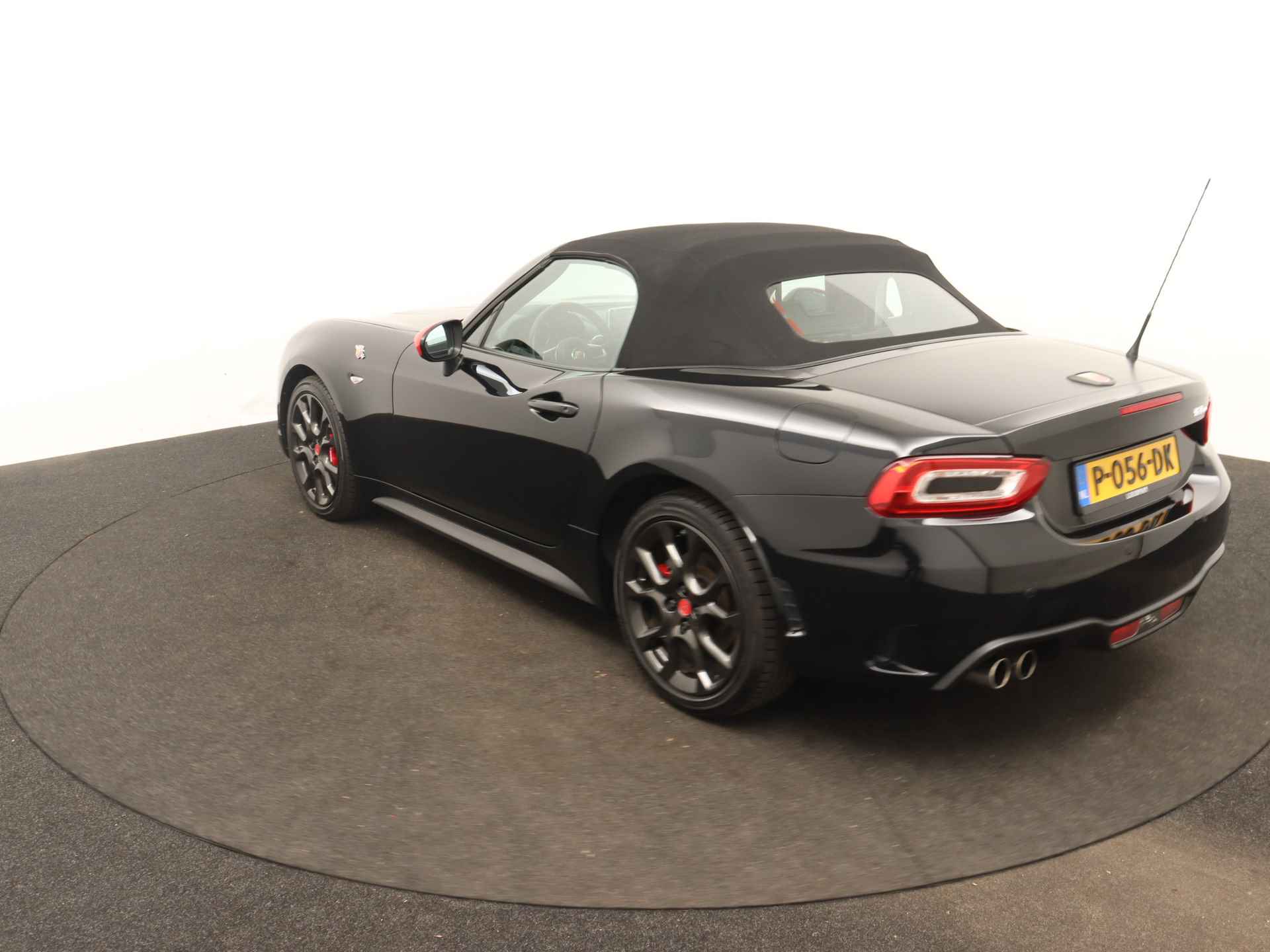 Abarth 124 Spider 1.4 MultiAir Turbo Abarth Limited | Navigatie | Stoelverwarming | Parkeersensoren | - 42/43