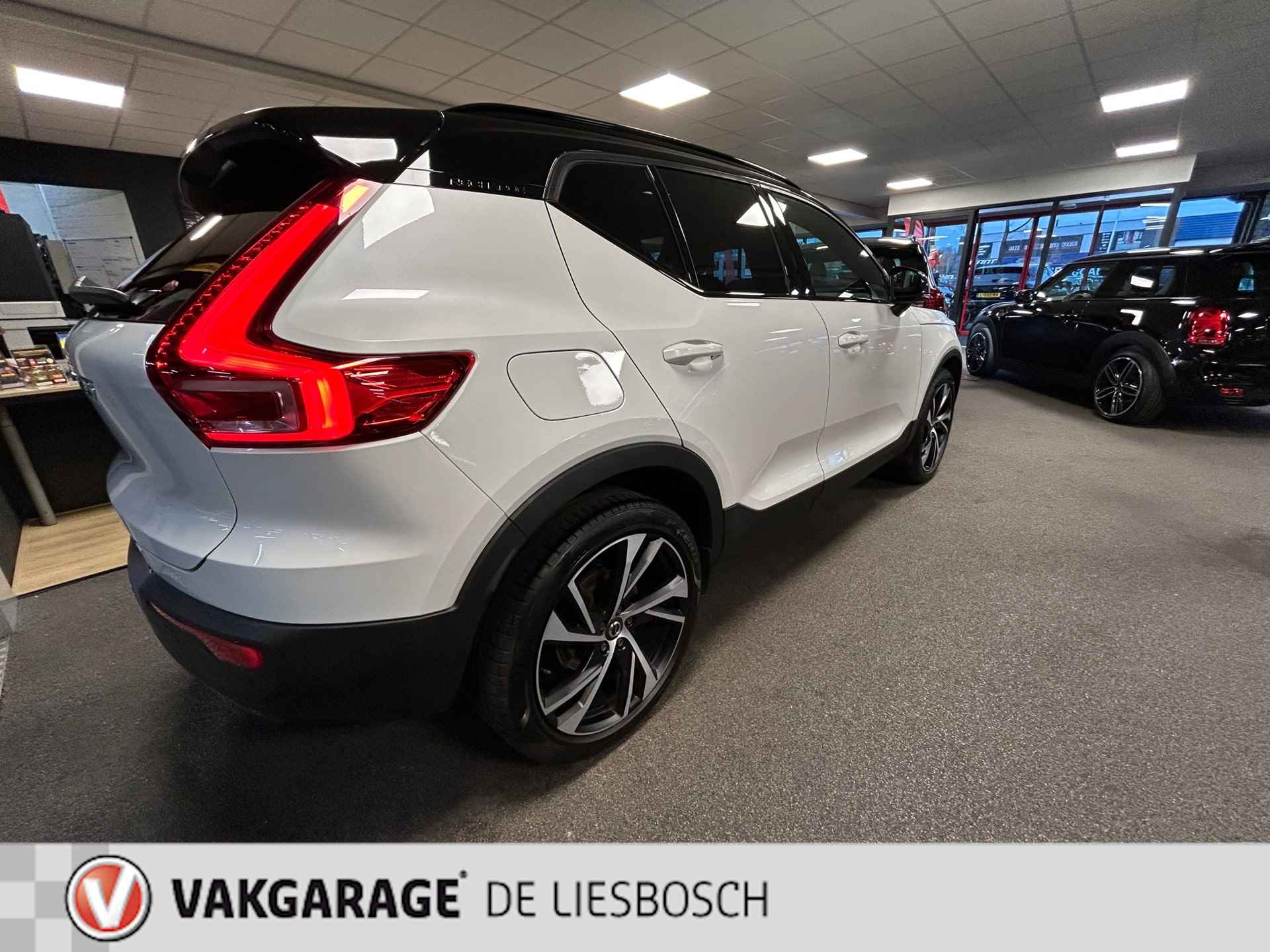 Volvo XC40 1.5 T5 Recharge Inscription,leer,pano,harman kardon,pilot assist - 9/31