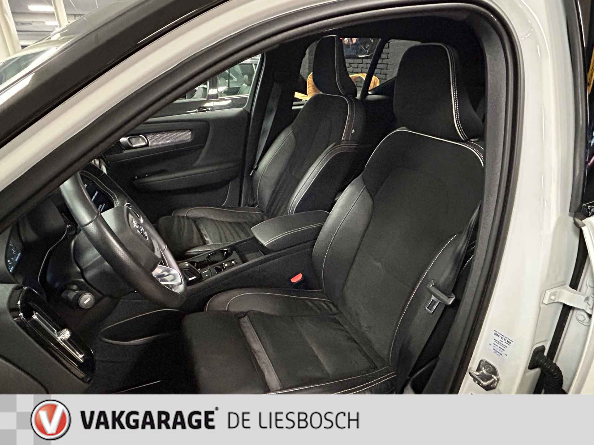 Volvo XC40 1.5 T5 Recharge Inscription,leer,pano,harman kardon,pilot assist - 14/31