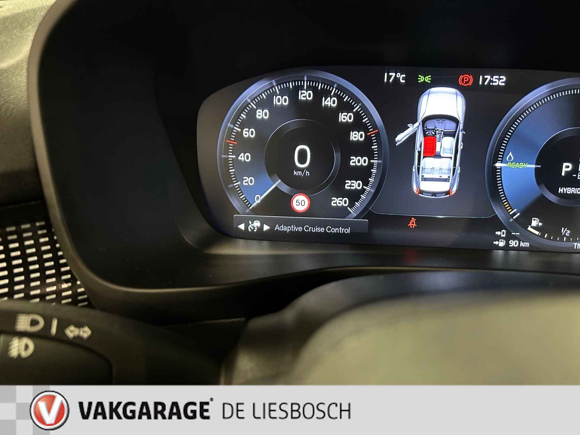 Volvo XC40 1.5 T5 Recharge Inscription,leer,pano,harman kardon,pilot assist - 27/31